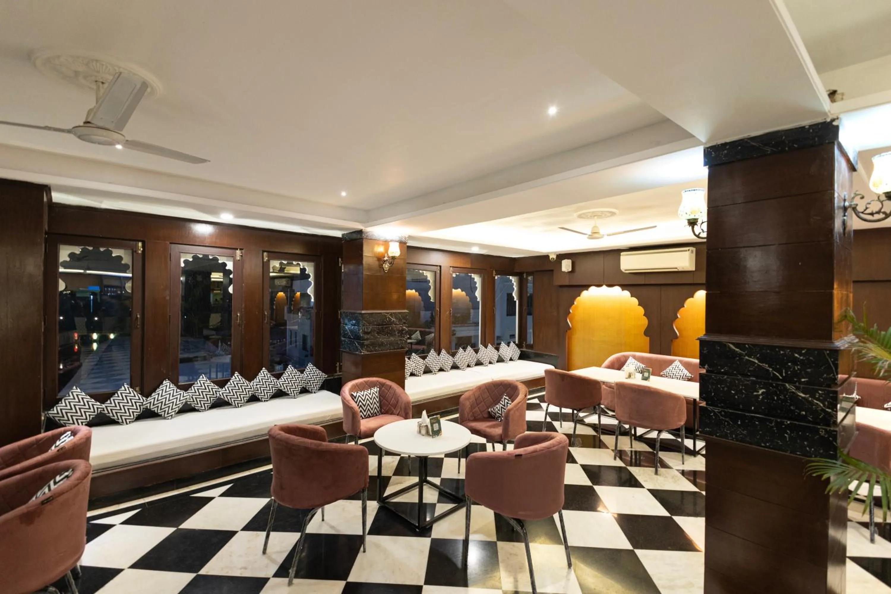 Seating area in Hide-In Udaipur - A Lake View Boutique Hotel