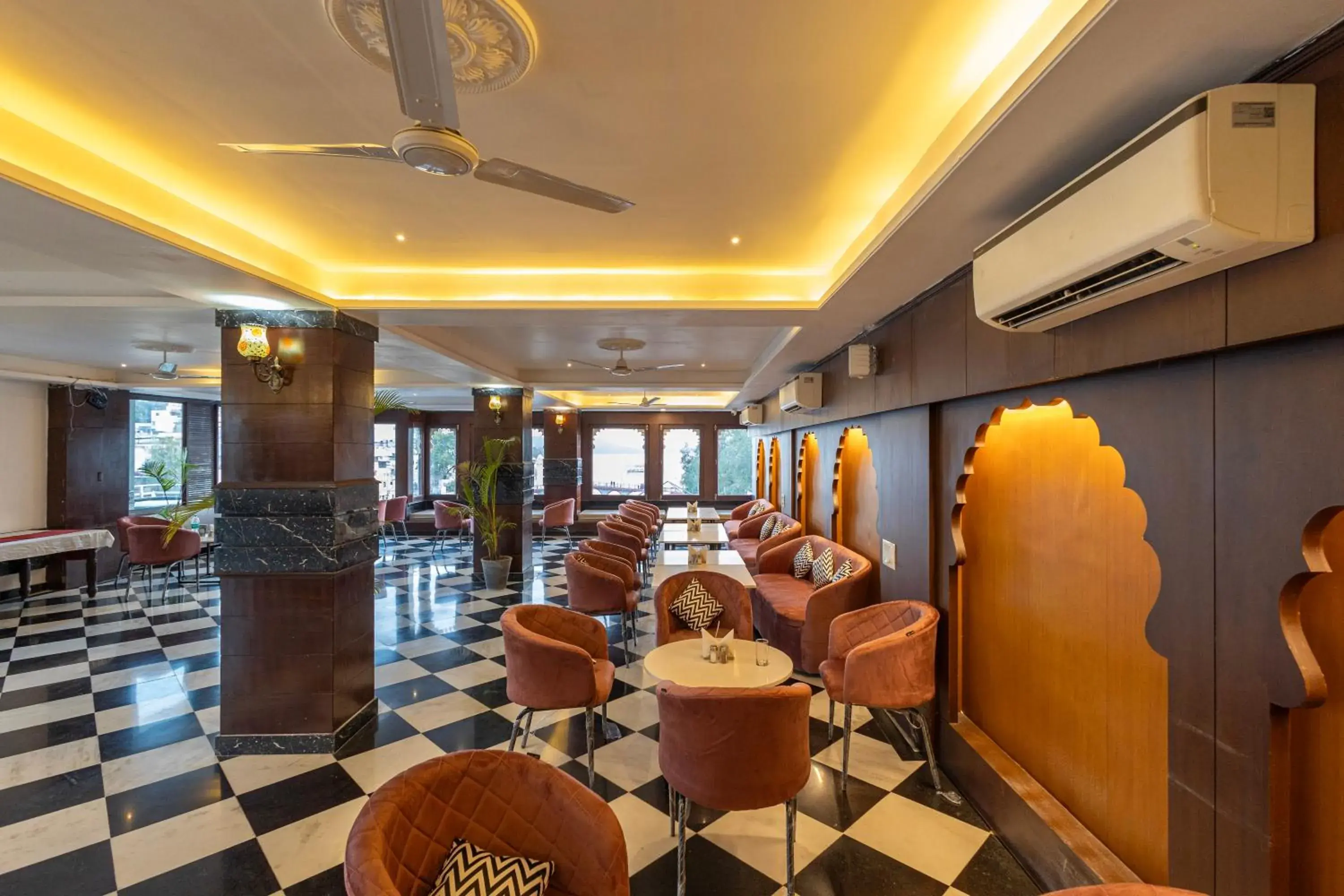 Restaurant/places to eat in Hide-In Udaipur - A Lake View Boutique Hotel Restaurant/places to eat in Hide-In Udaipur - A Lake View Boutique Hotel