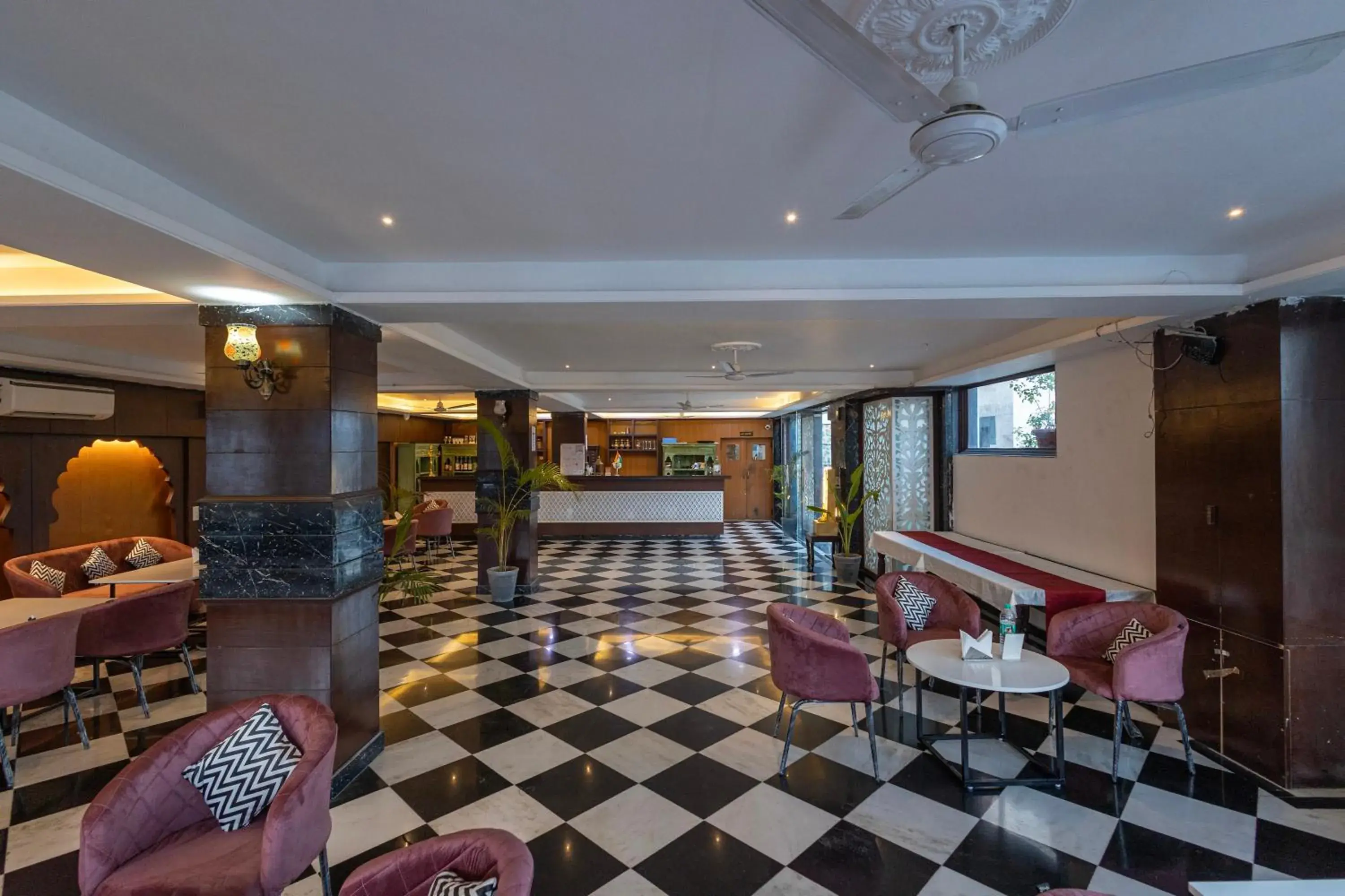 Restaurant/places to eat in Hide-In Udaipur - A Lake View Boutique Hotel Restaurant/places to eat in Hide-In Udaipur - A Lake View Boutique Hotel