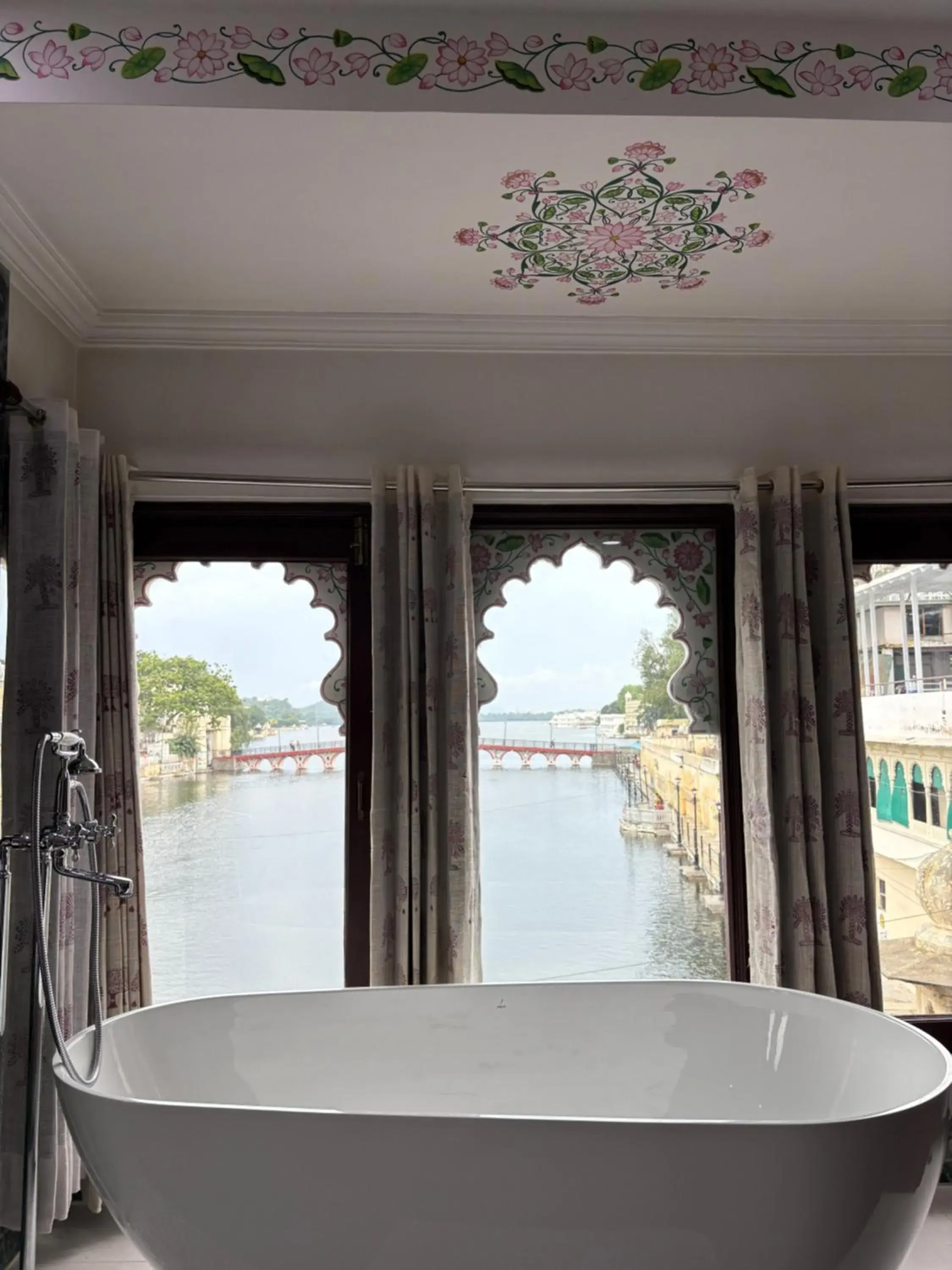Bath in Hide-In Udaipur - A Lake View Boutique Hotel Bath in Hide-In Udaipur - A Lake View Boutique Hotel