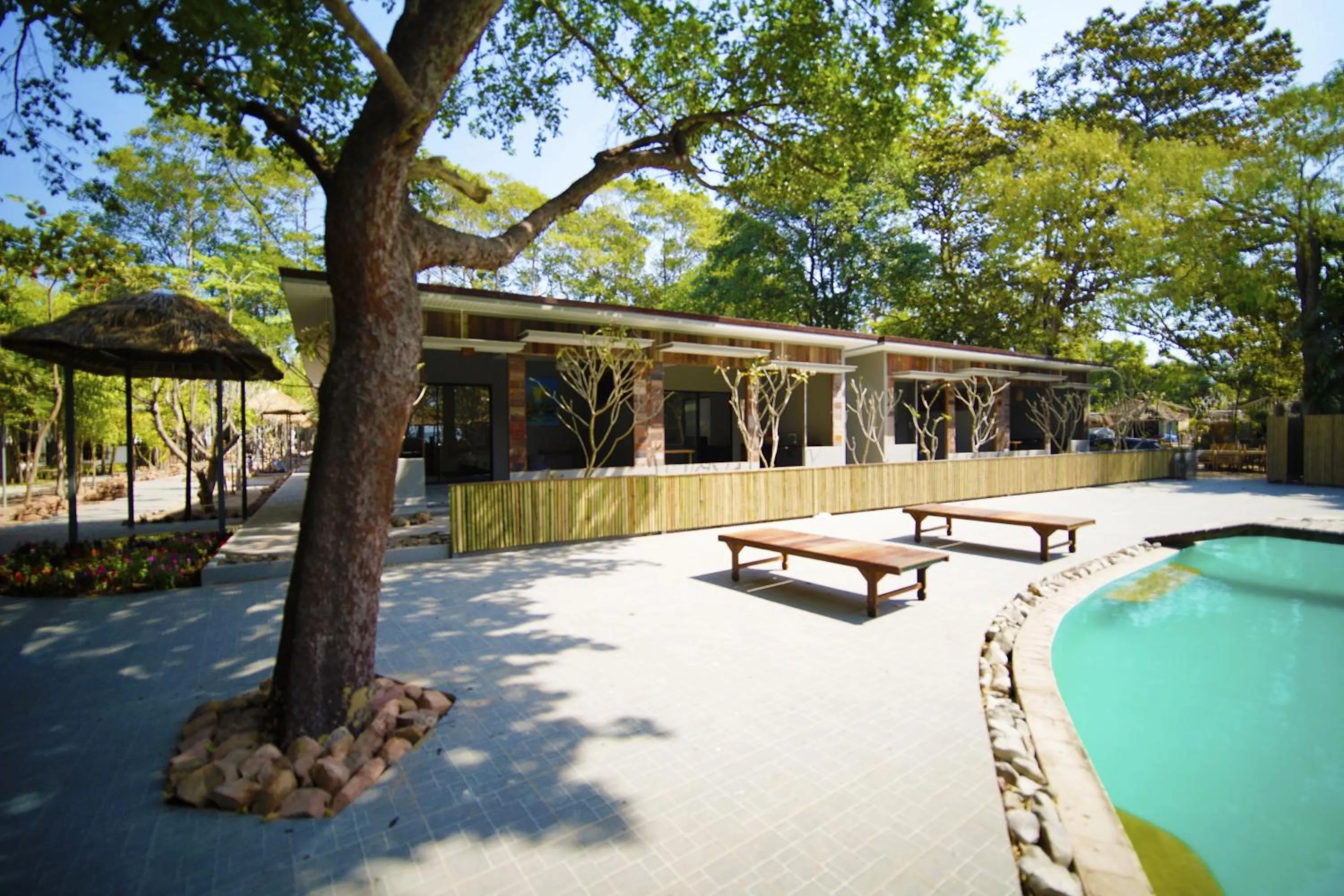 Patio in Villa Cha Cha Chaolao Beach Resort