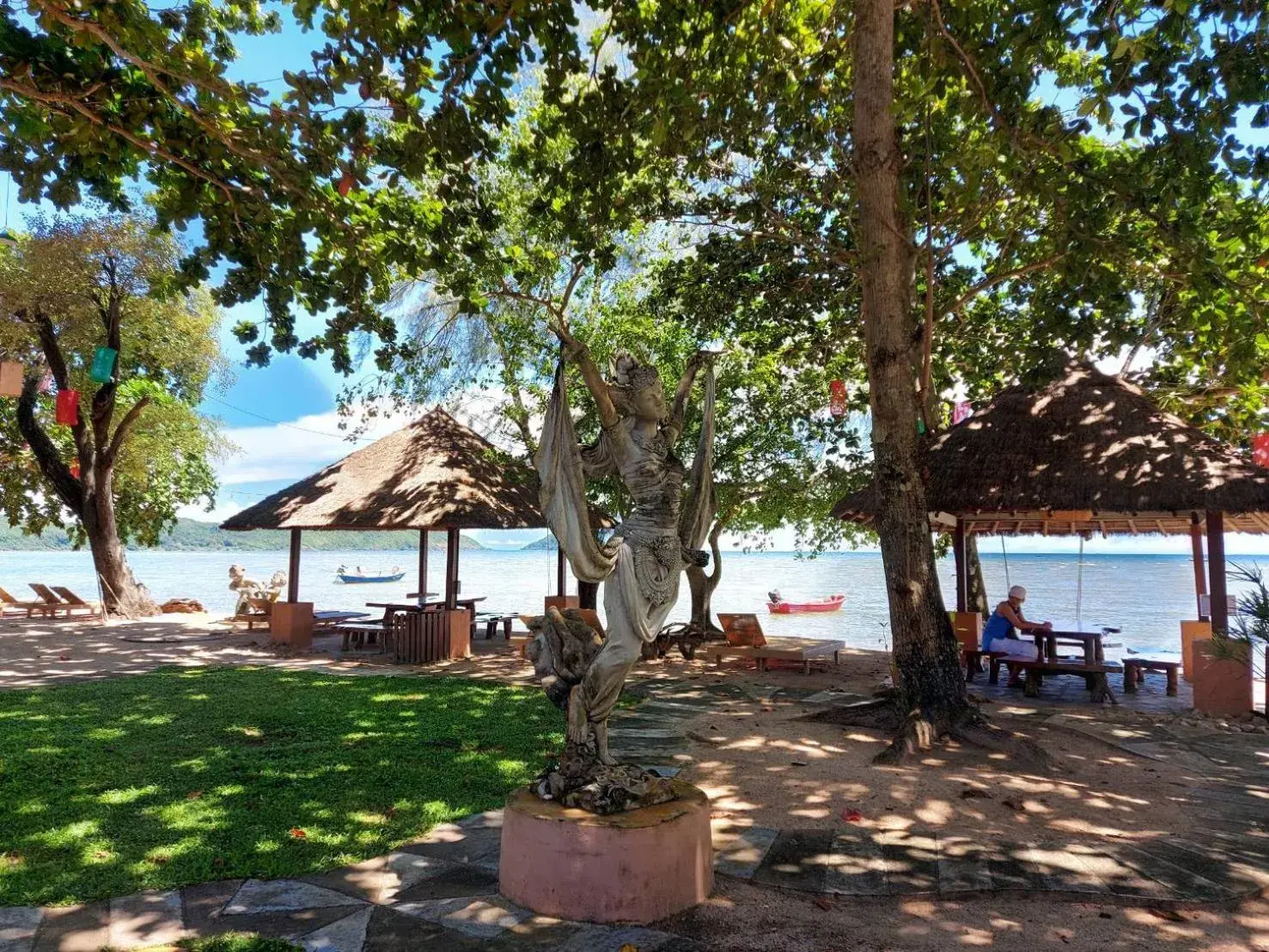 Restaurant/places to eat in Villa Cha Cha Chaolao Beach Resort Restaurant/places to eat in Villa Cha Cha Chaolao Beach Resort