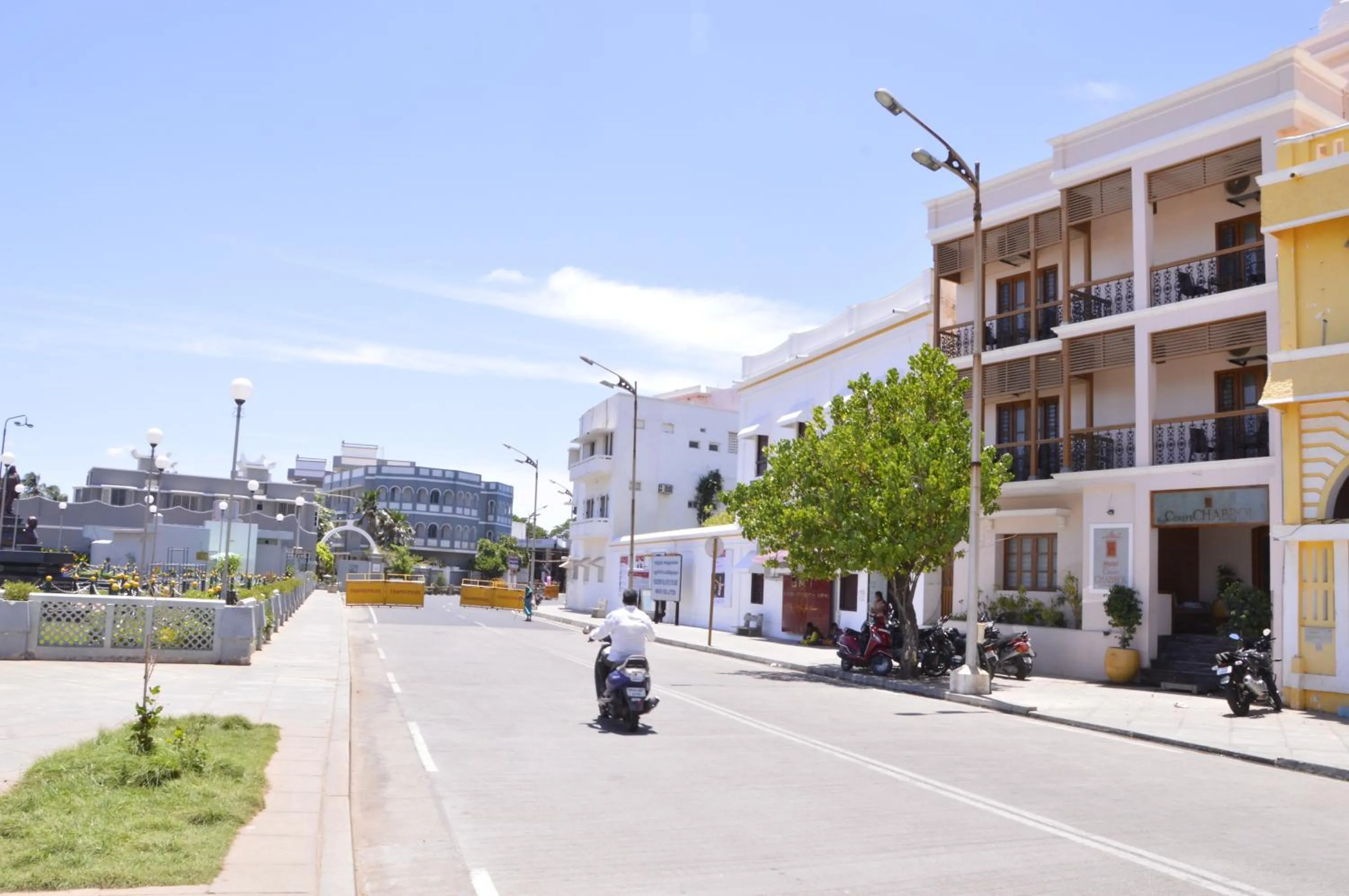 Property building in Cours CHABROL