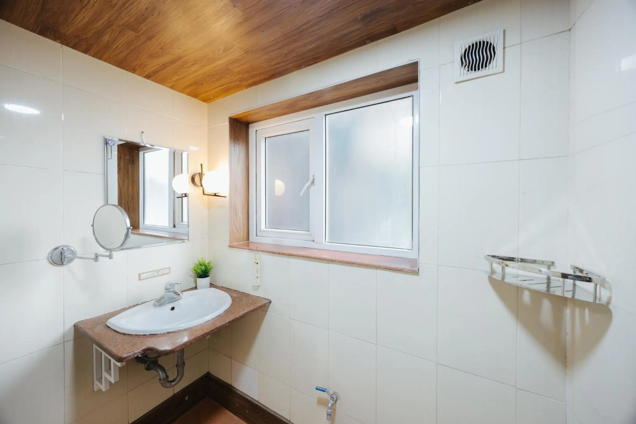 VietHOME - 602 The Babylon House w Lift 35 sqm