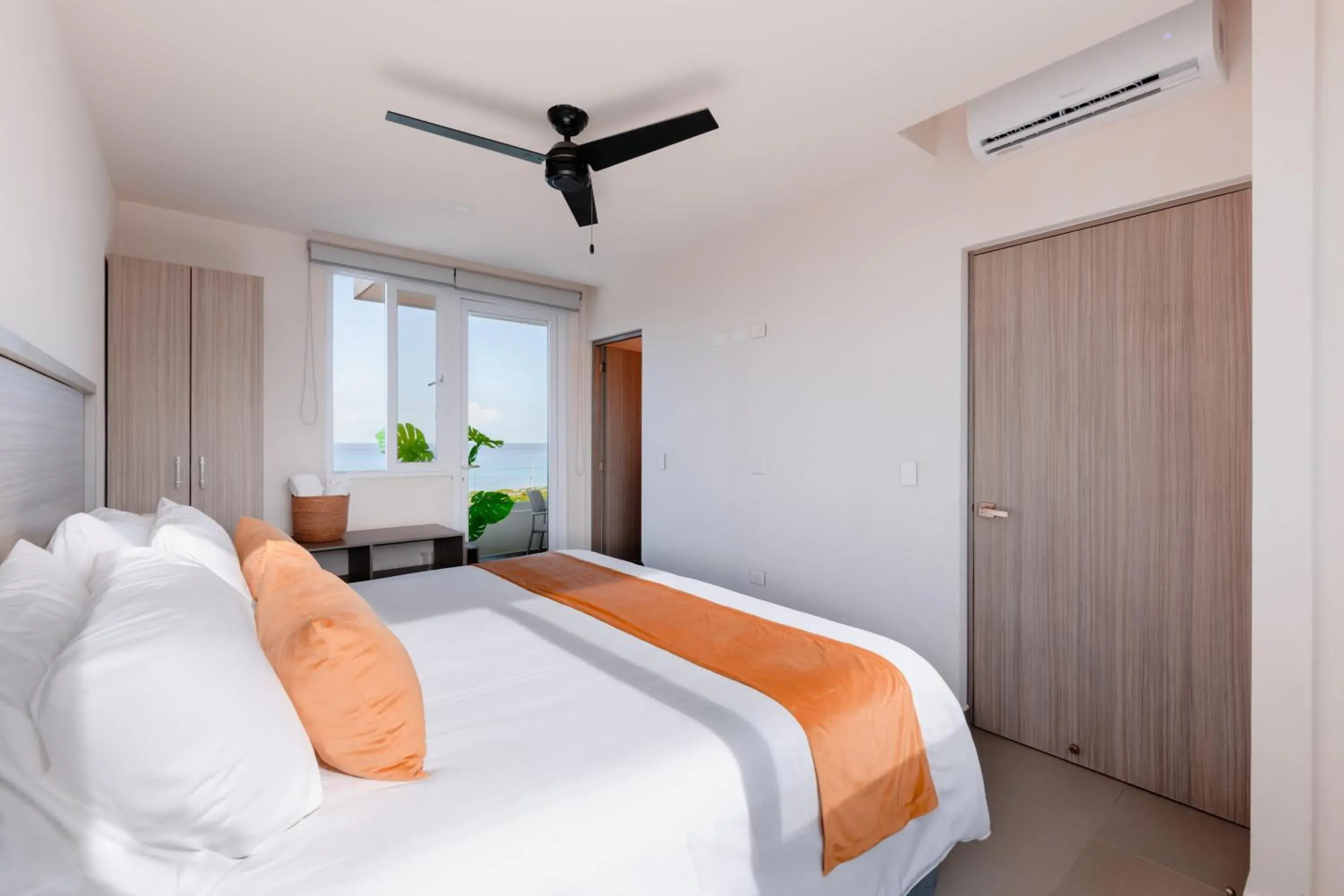 Bed in Azulea Isla Mujeres Hotel Bed in Azulea Isla Mujeres Hotel