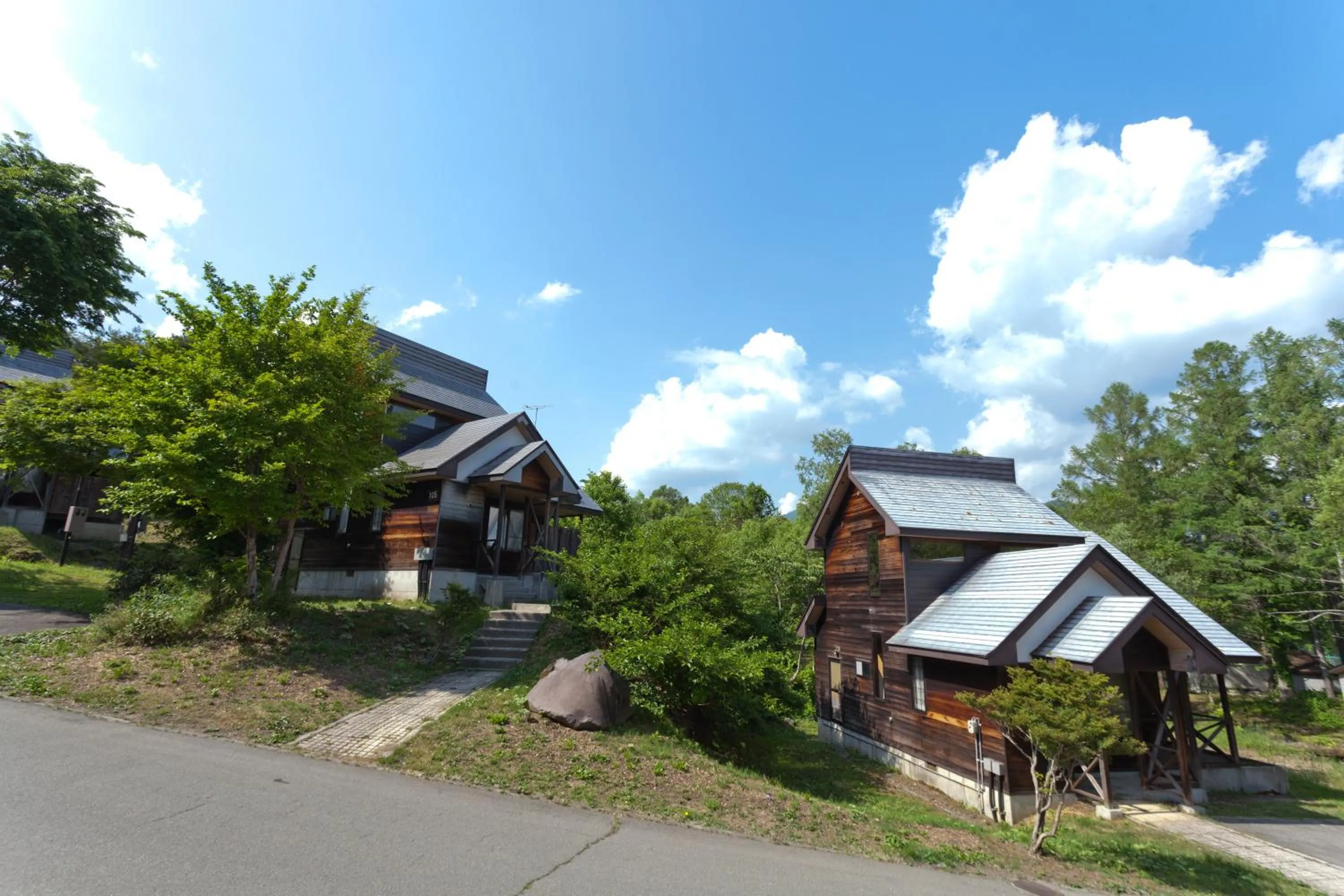 Day in Nature Cottage Akabeko