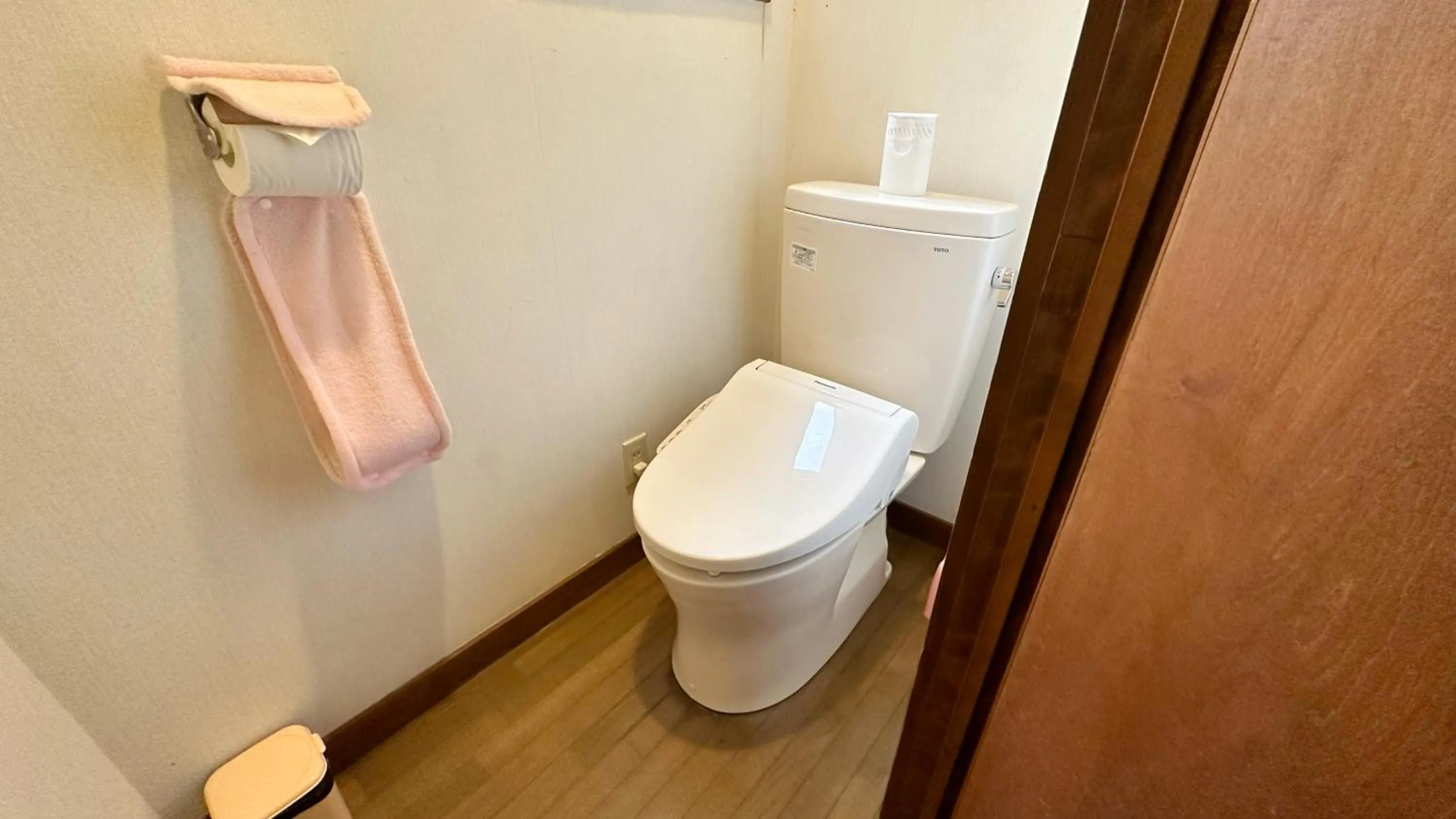 Toilet in Nature Cottage Akabeko