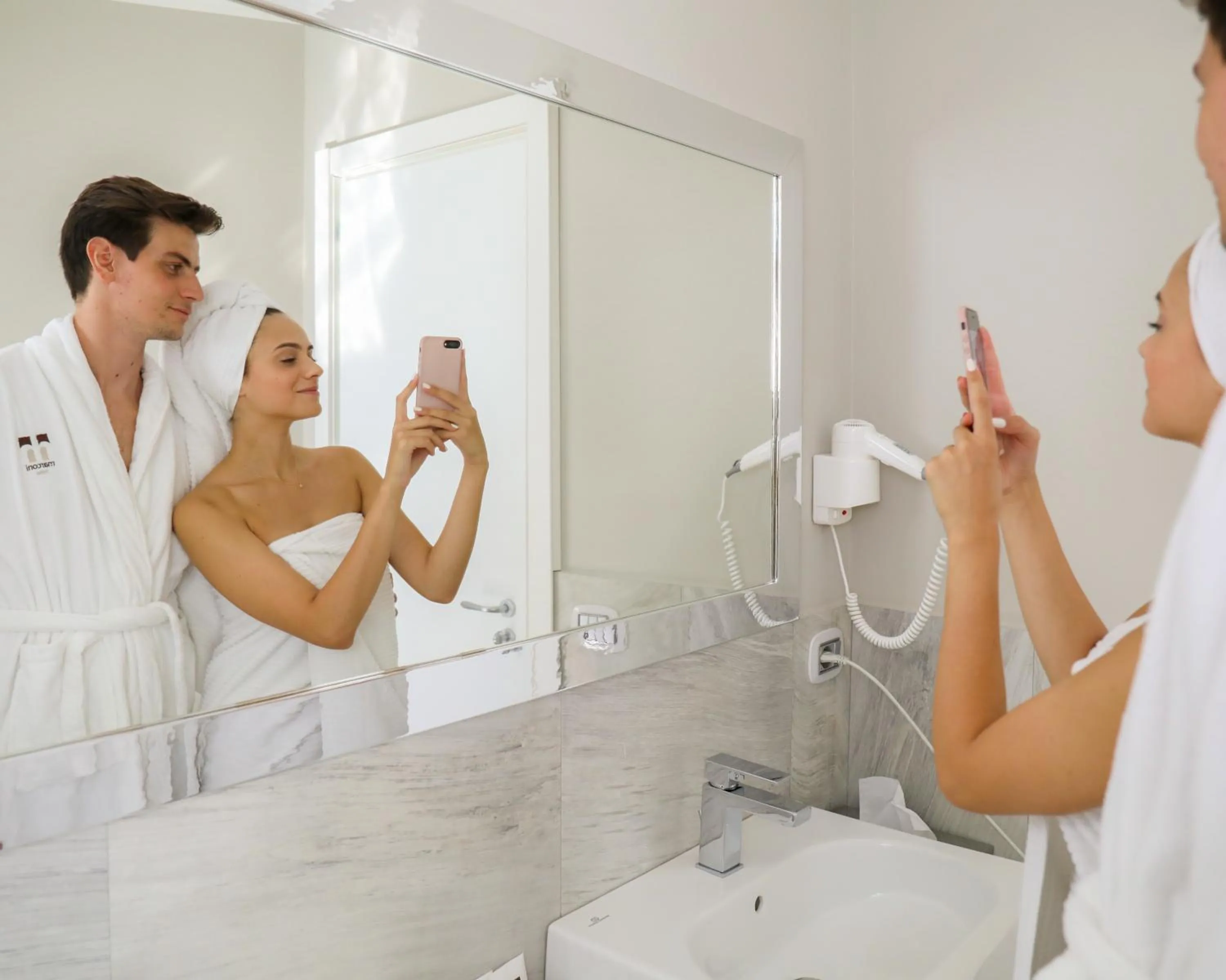 Bathroom in Marconi Hotel