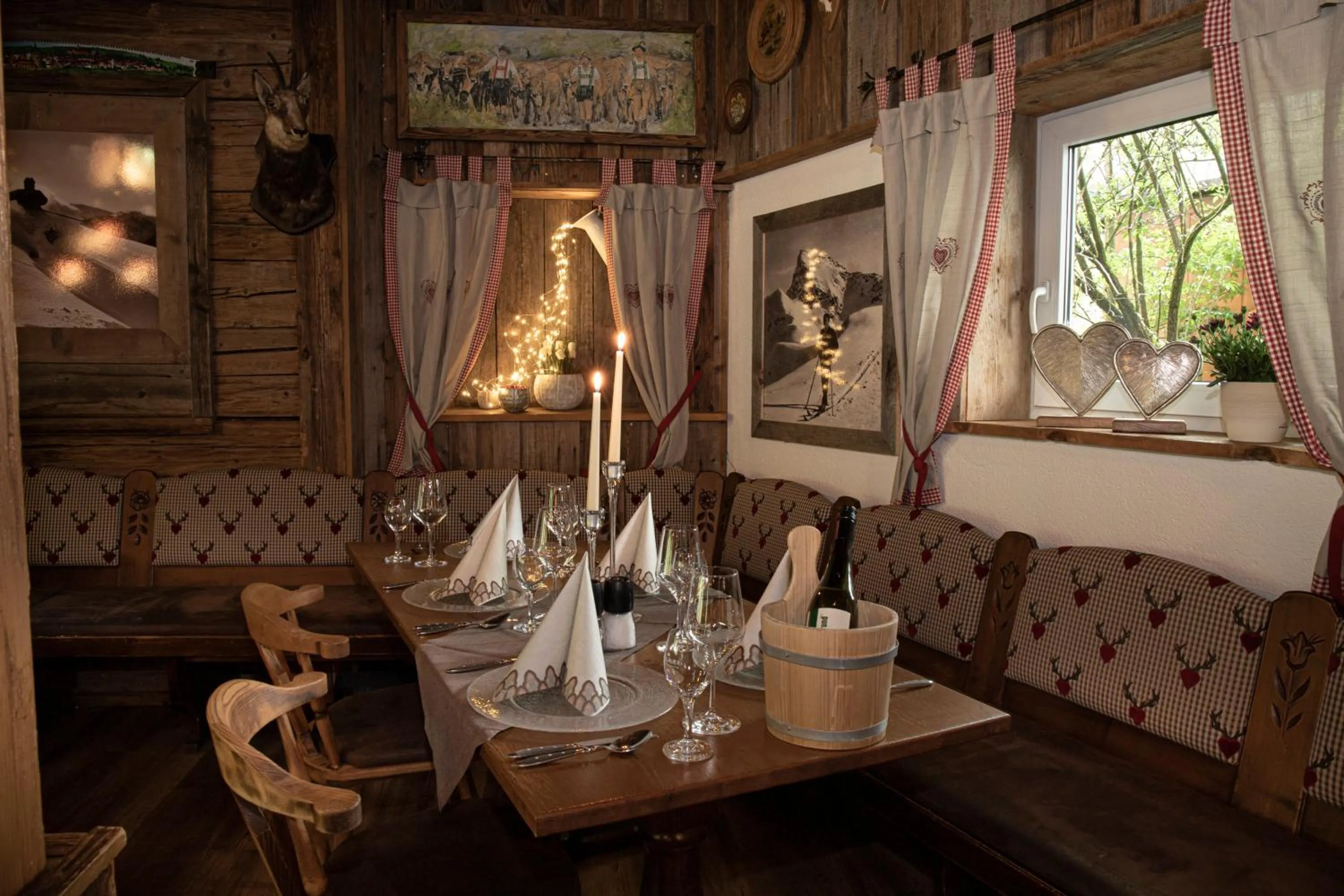 Restaurant/places to eat in Hotel-Gasthof Der Wiesengrund