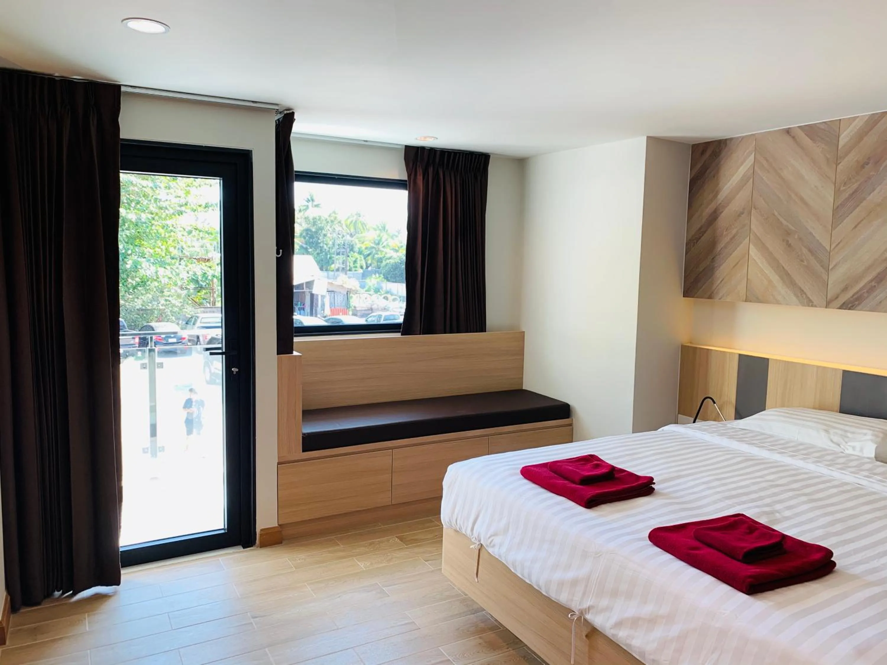 Property building, Bed in Room Actually