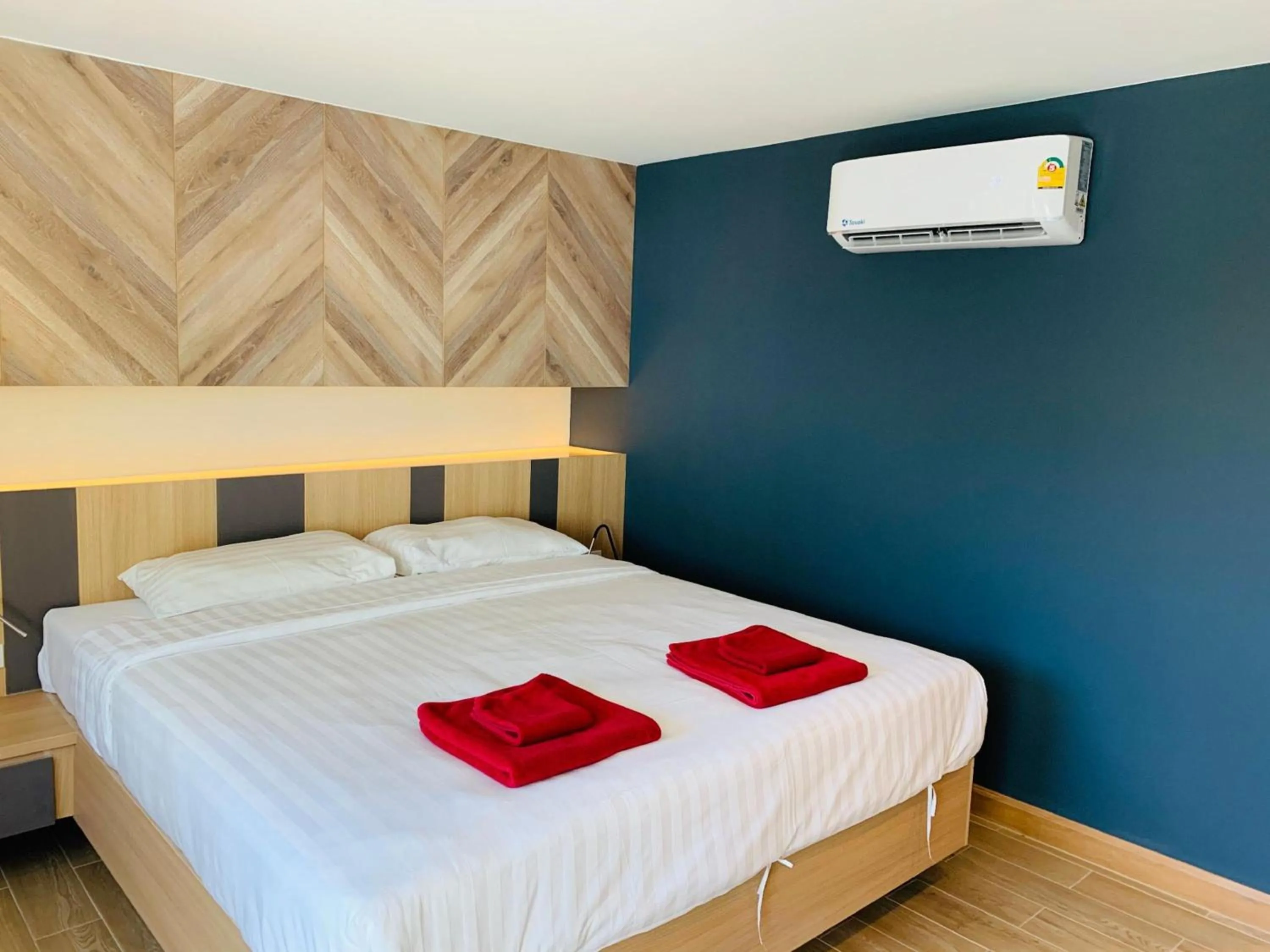 Property building, Bed in Room Actually