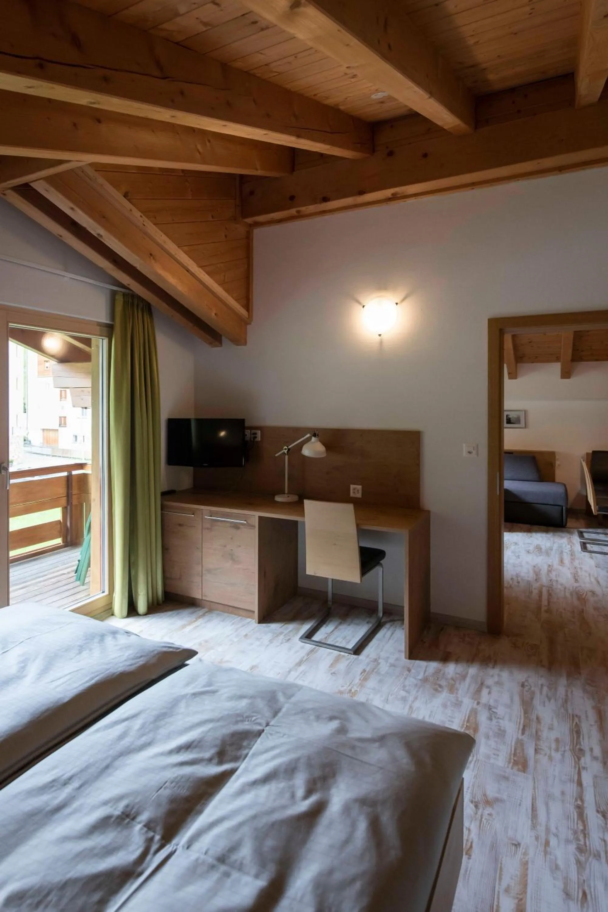 Photo of the whole room, Bed in Apartment Madlaina