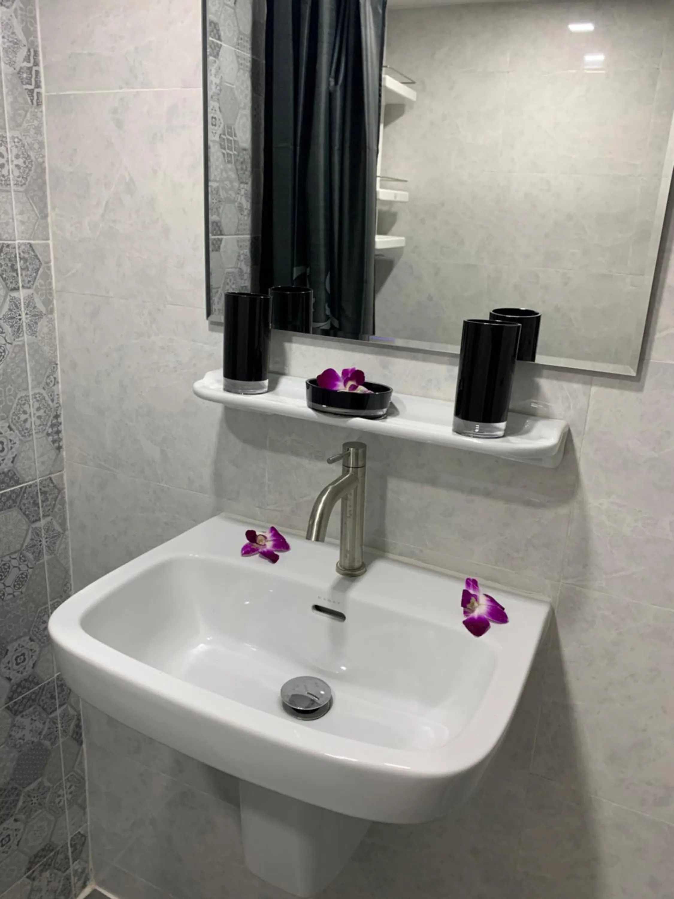 Bathroom in Fong Kaew and Baan Nang Fa Guesthouse