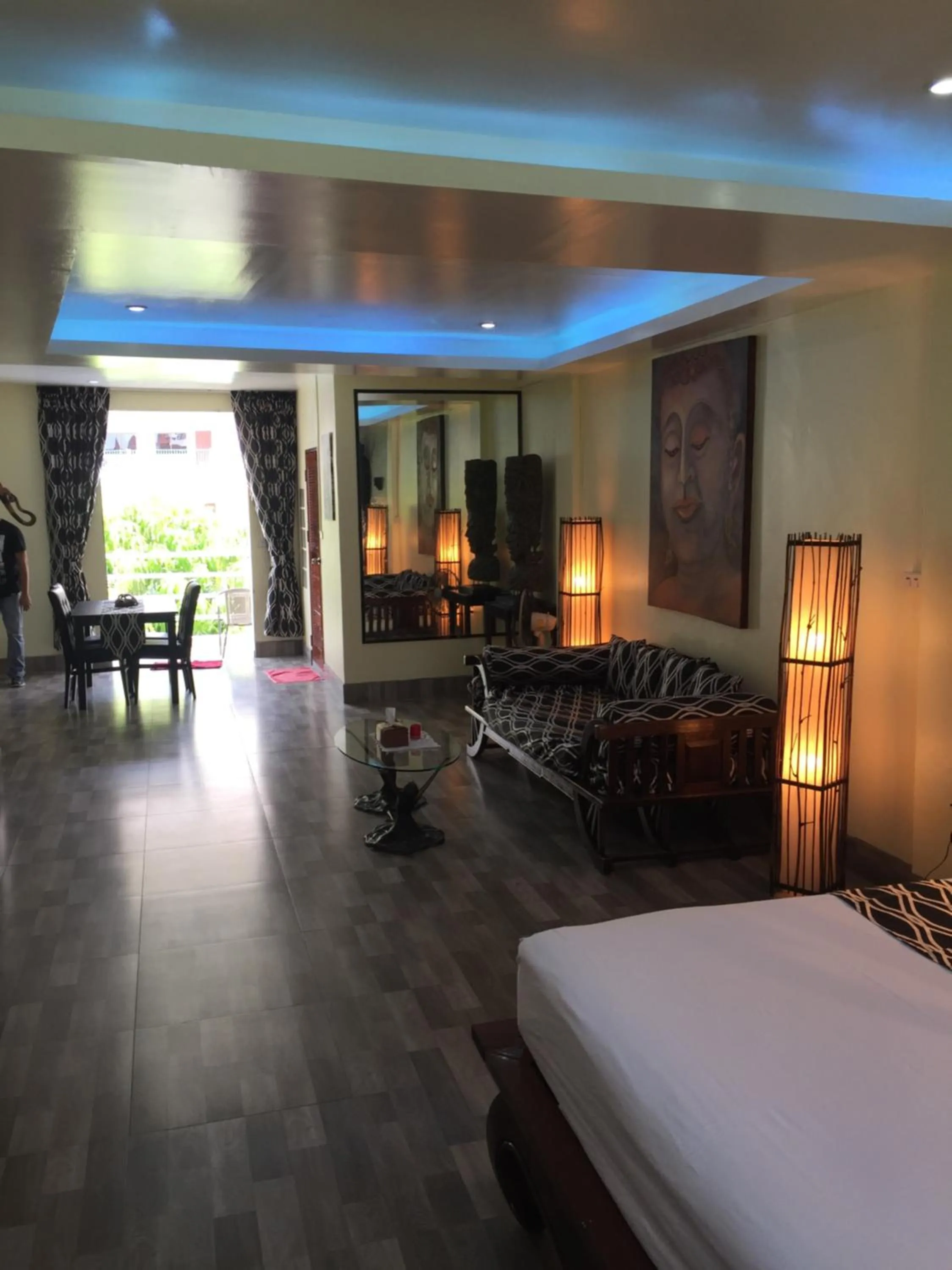 Photo of the whole room, Bed in Fong Kaew and Baan Nang Fa Guesthouse