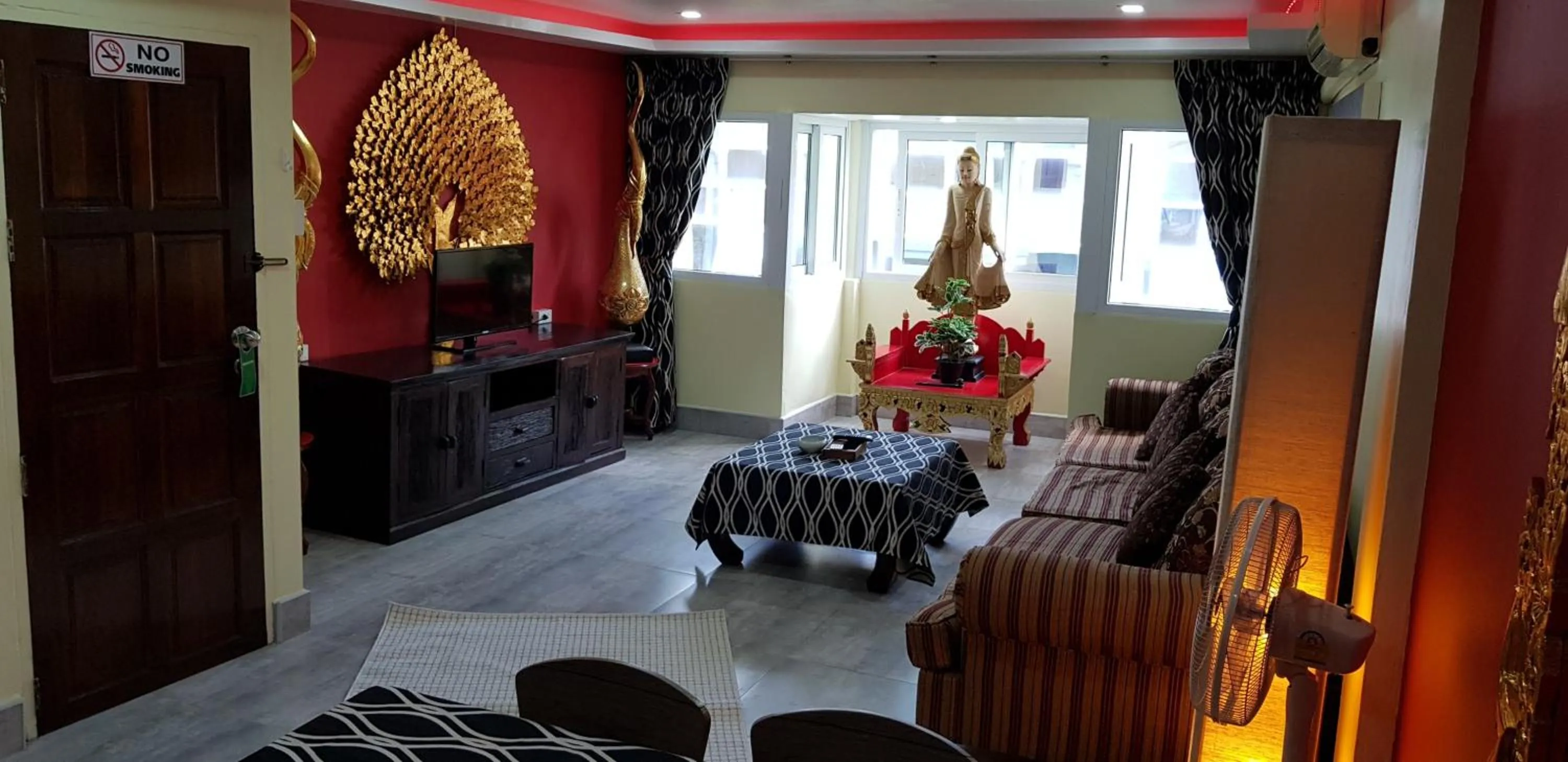 Photo of the whole room in Fong Kaew and Baan Nang Fa Guesthouse