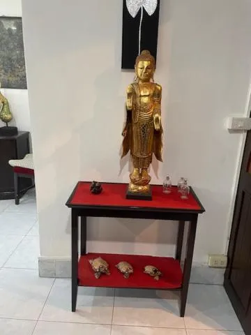 Fong Kaew and Baan Nang Fa Guesthouse