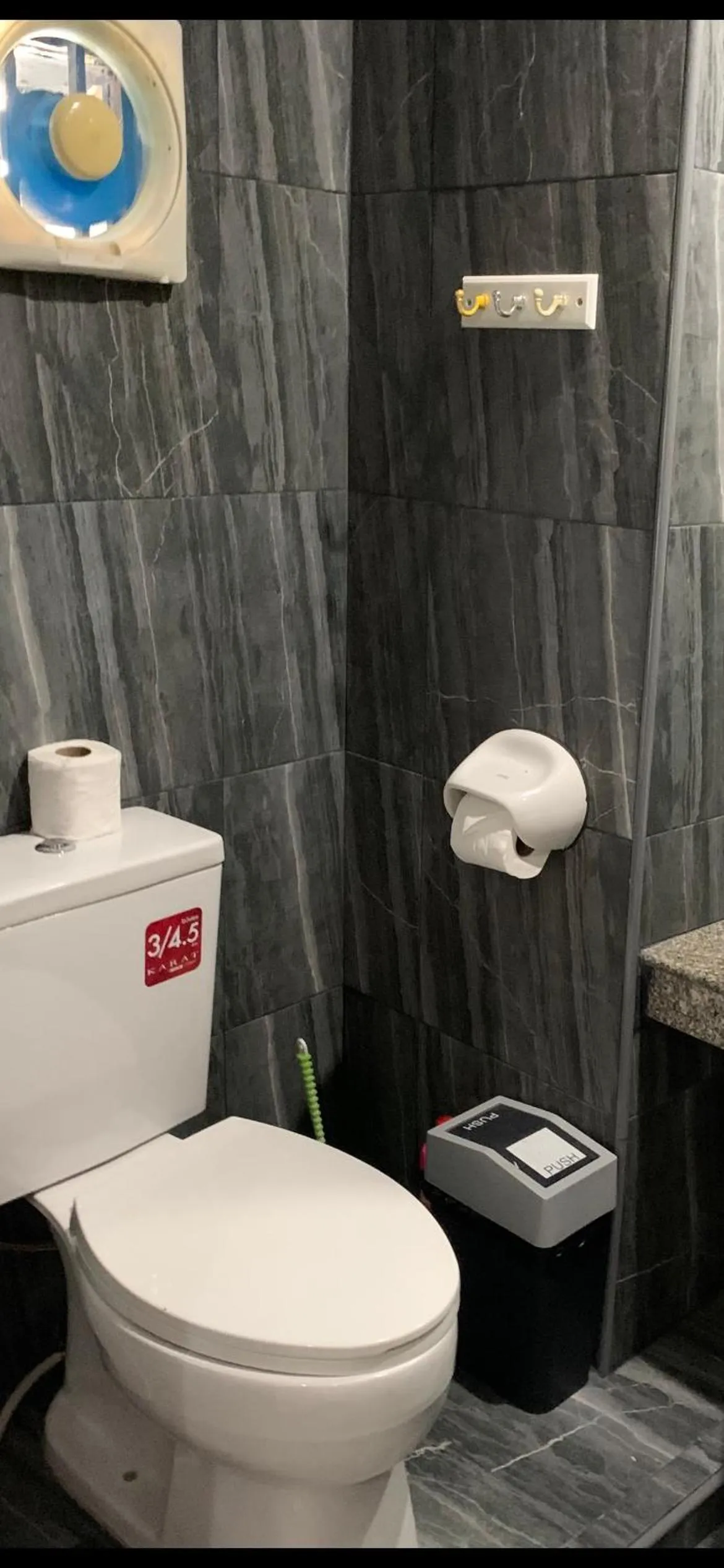 Fong Kaew and Baan Nang Fa Guesthouse