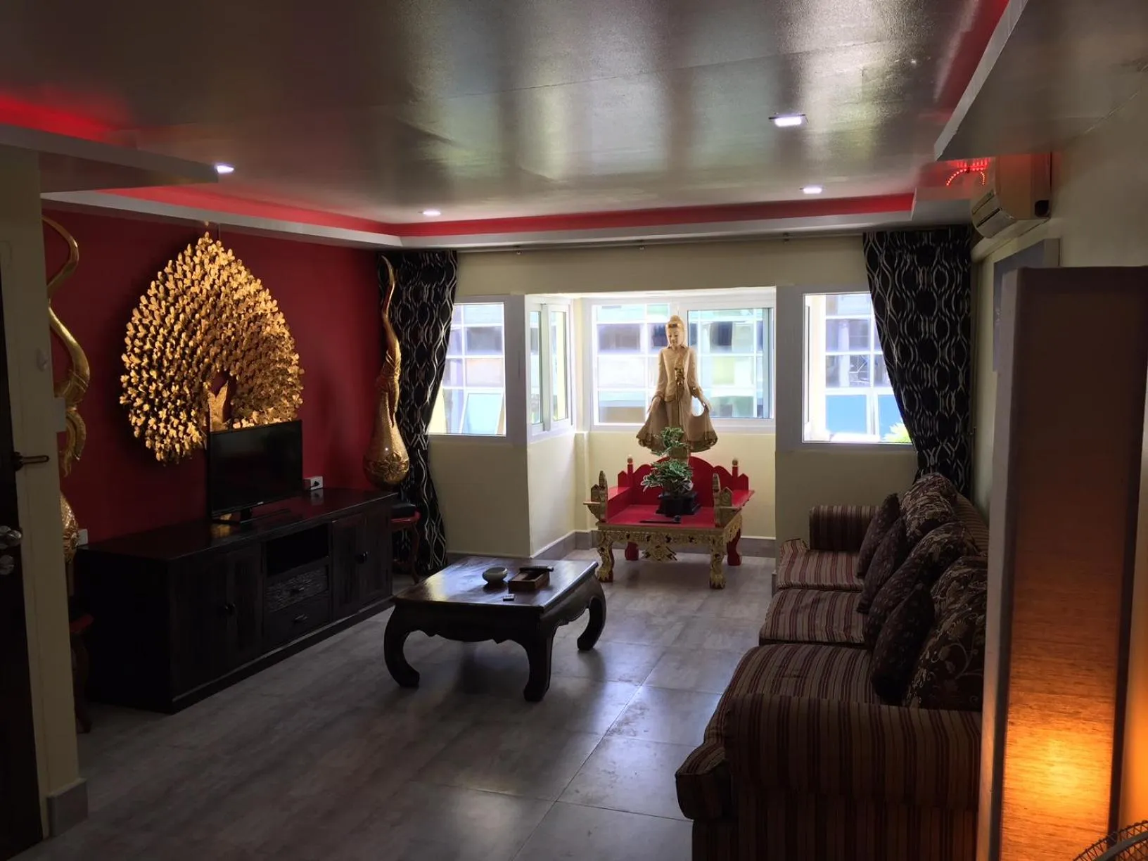 Photo of the whole room in Fong Kaew and Baan Nang Fa Guesthouse