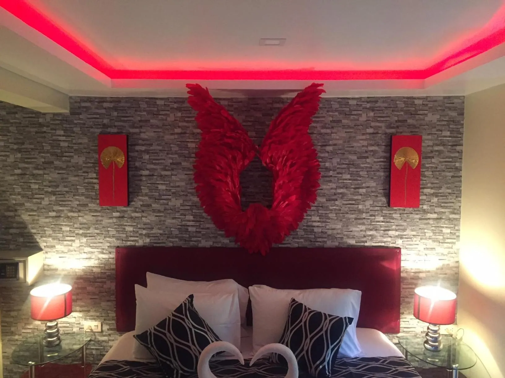 Photo of the whole room, Bed in Fong Kaew and Baan Nang Fa Guesthouse