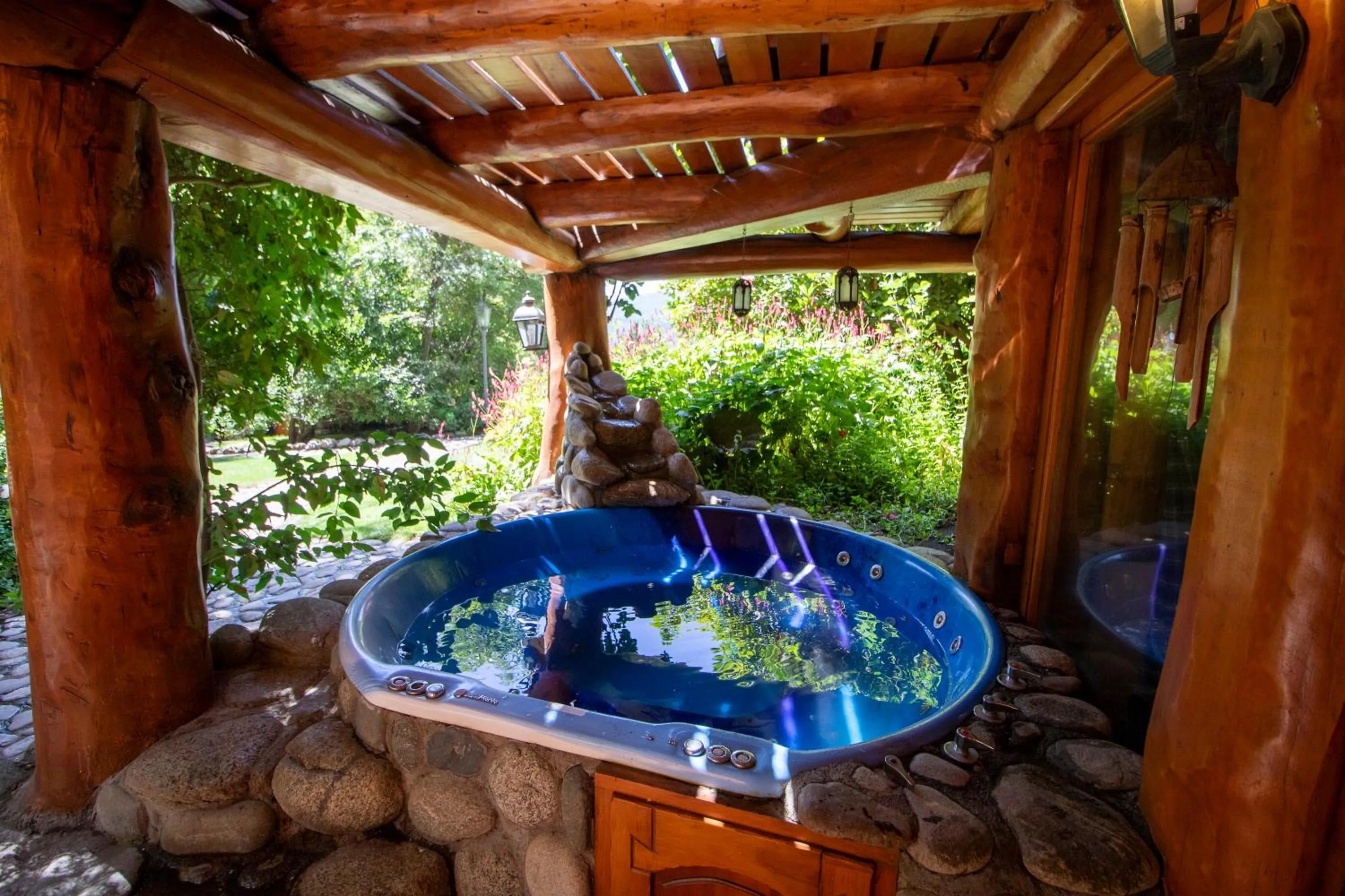 Rotui Luxury Village