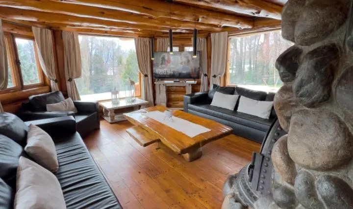 Rotui Luxury Village