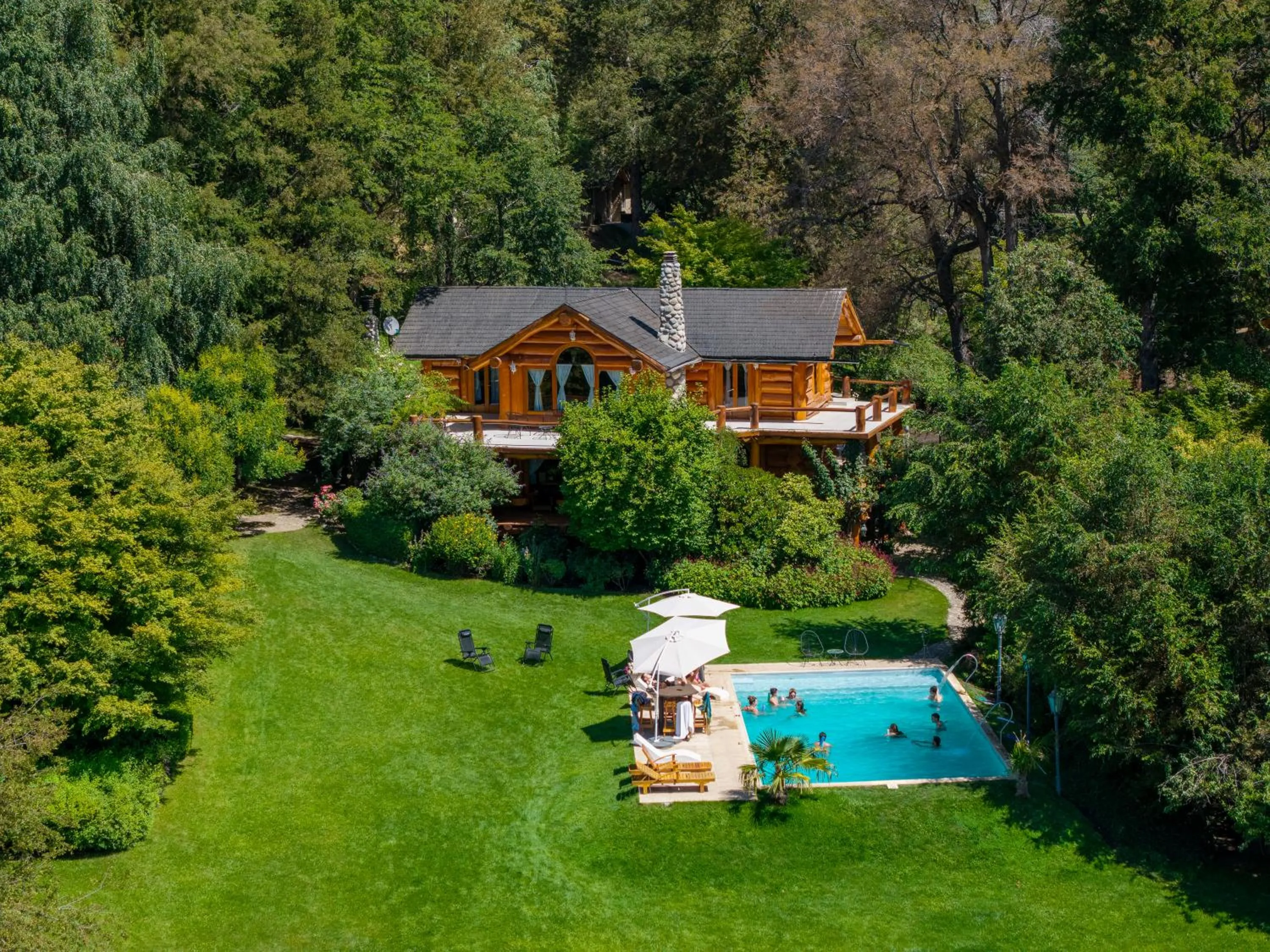 Rotui Luxury Village