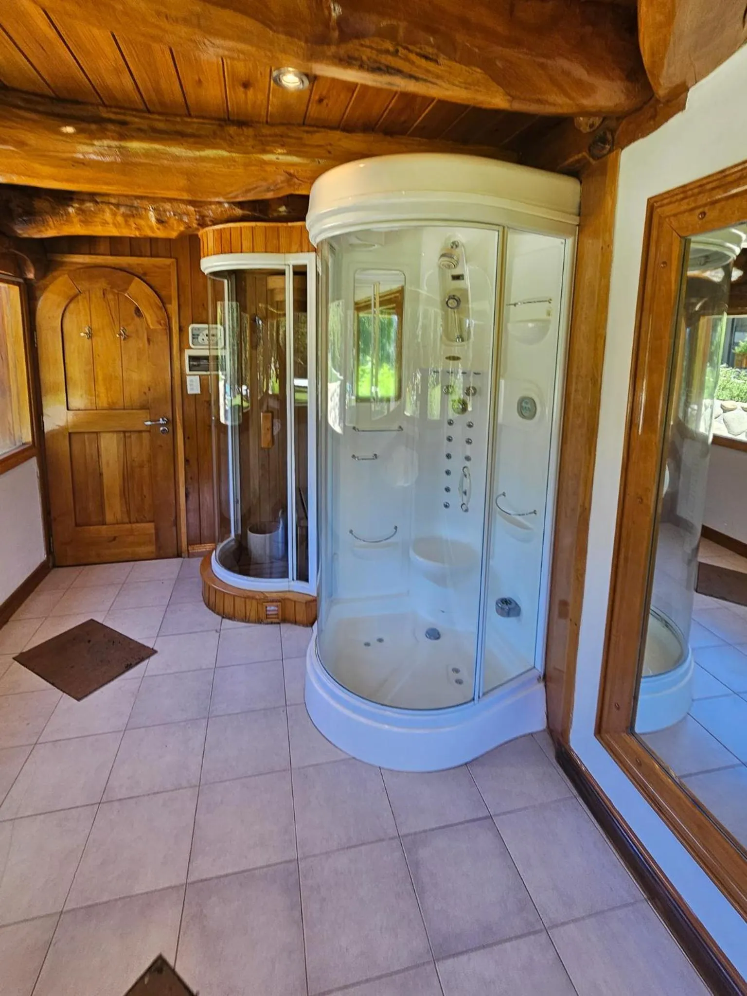 Rotui Luxury Village