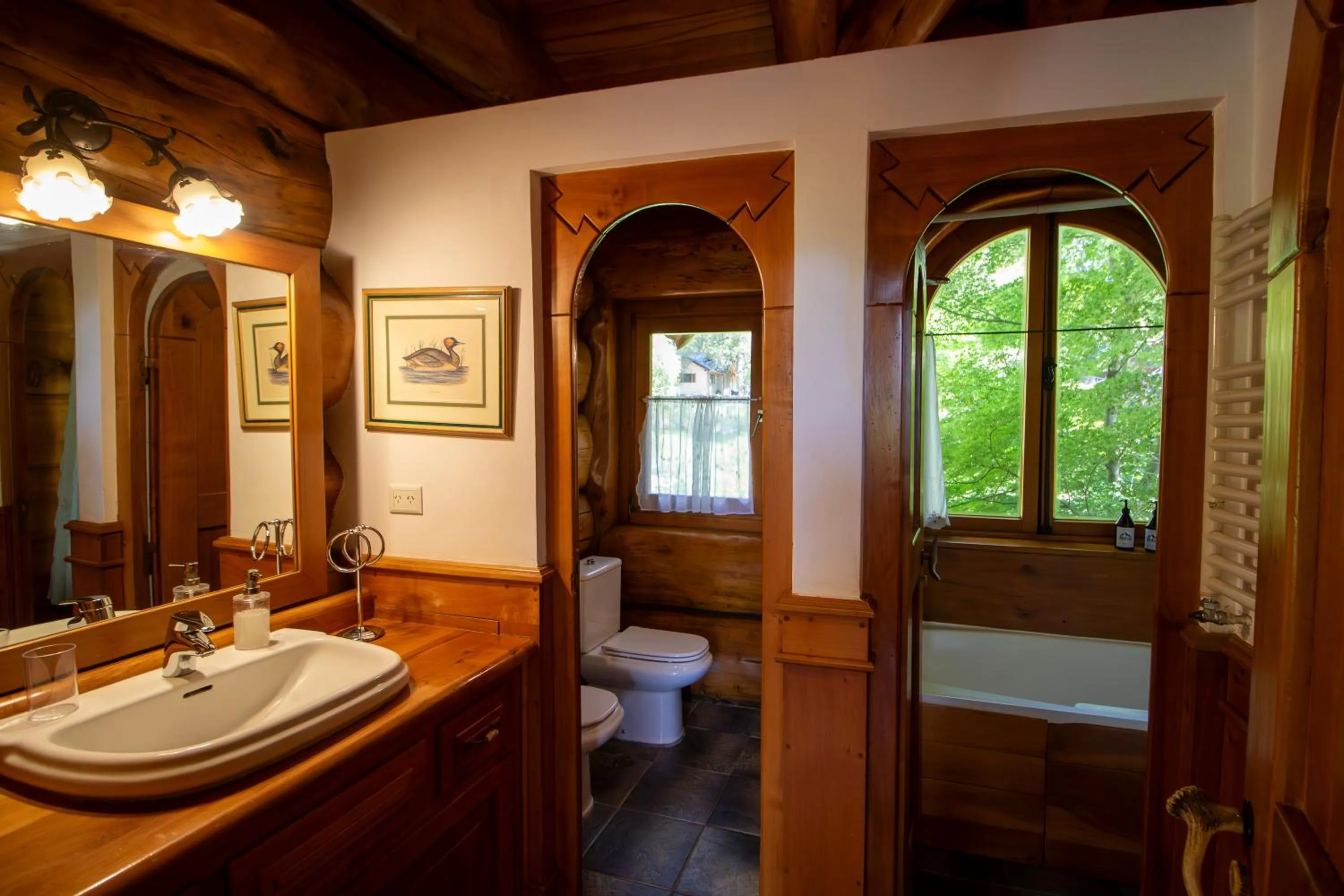 Rotui Luxury Village