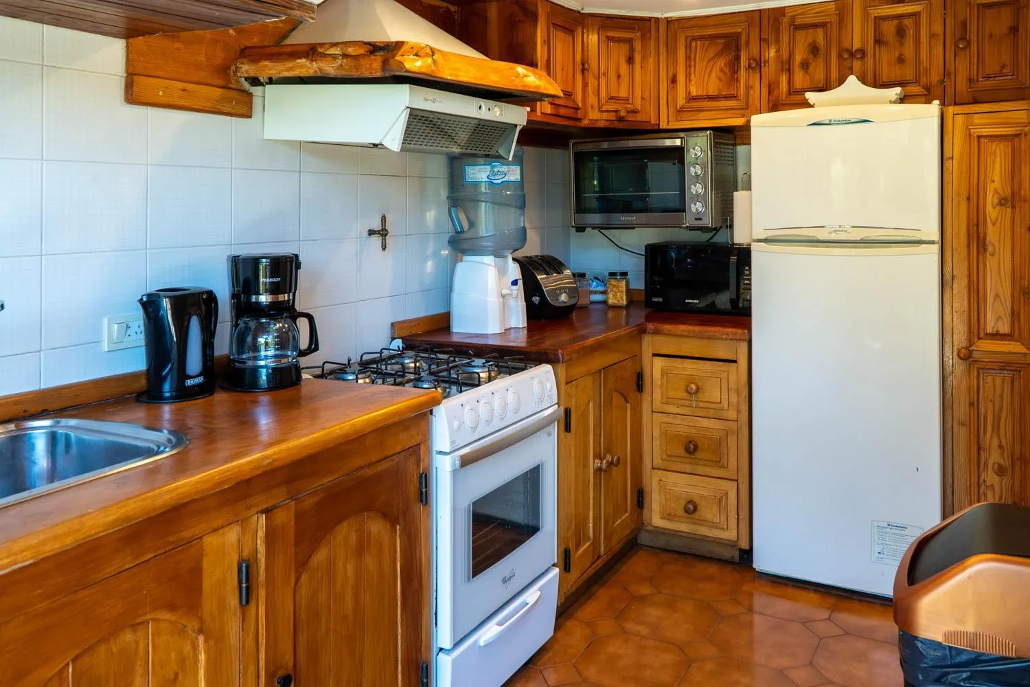 Rotui Luxury Village