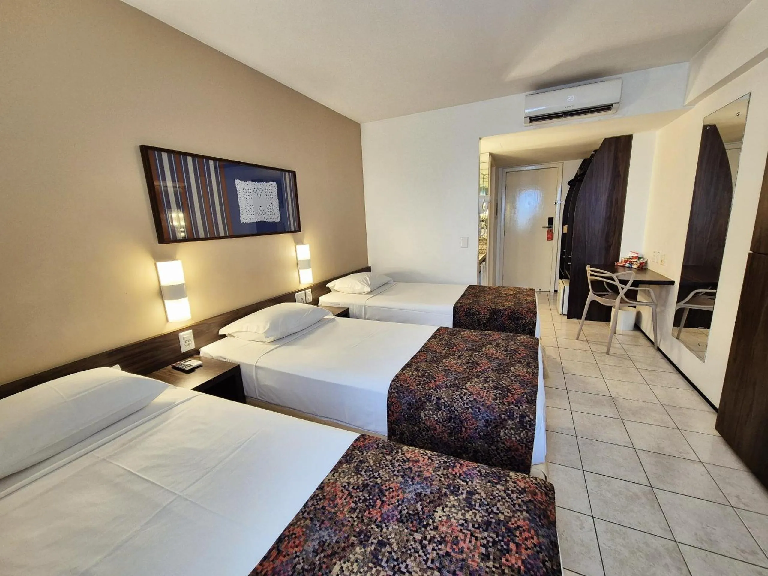 Bedroom, Bed in Hotel Sonata de Iracema