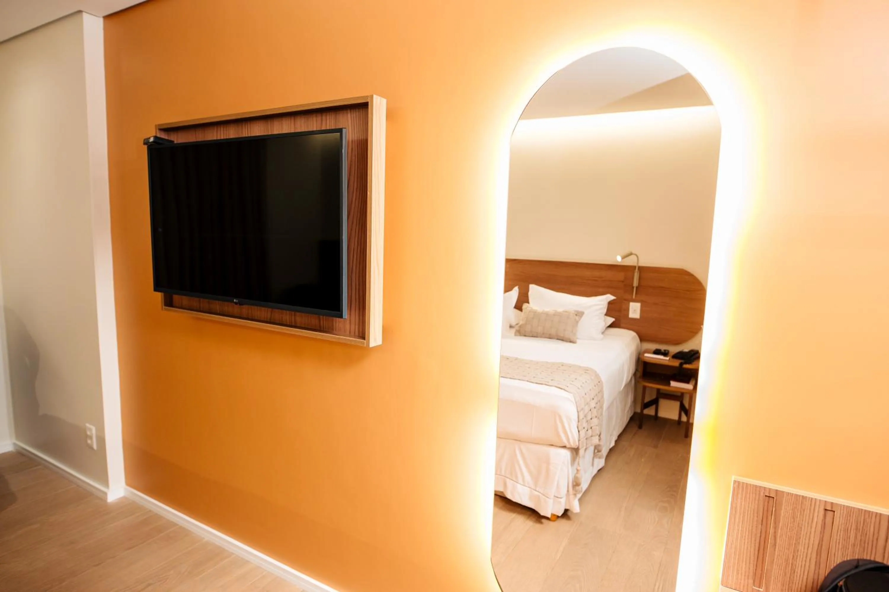 Bed in Hotel Sonata de Iracema