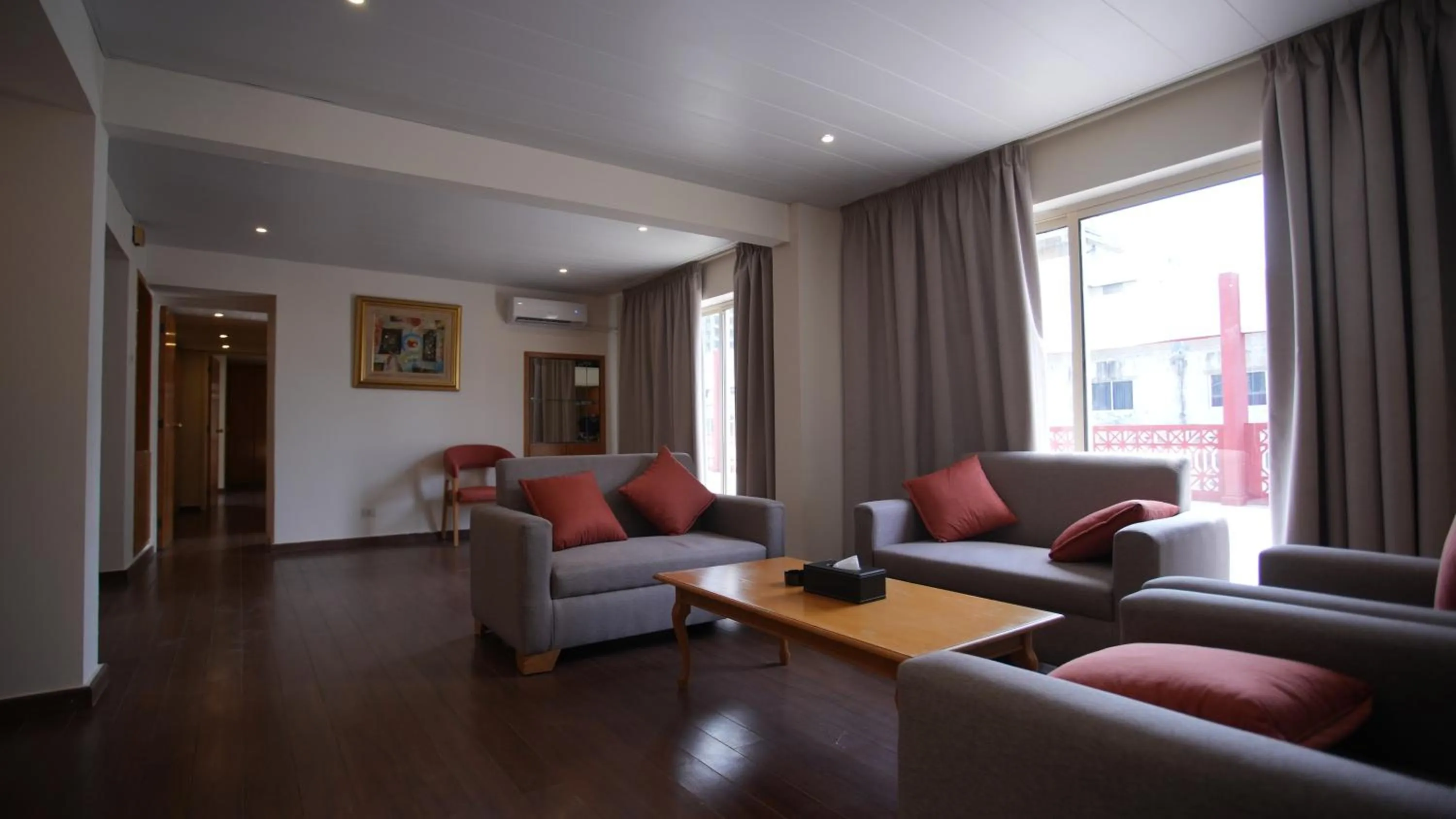 Photo of the whole room in Manara Riva Suites