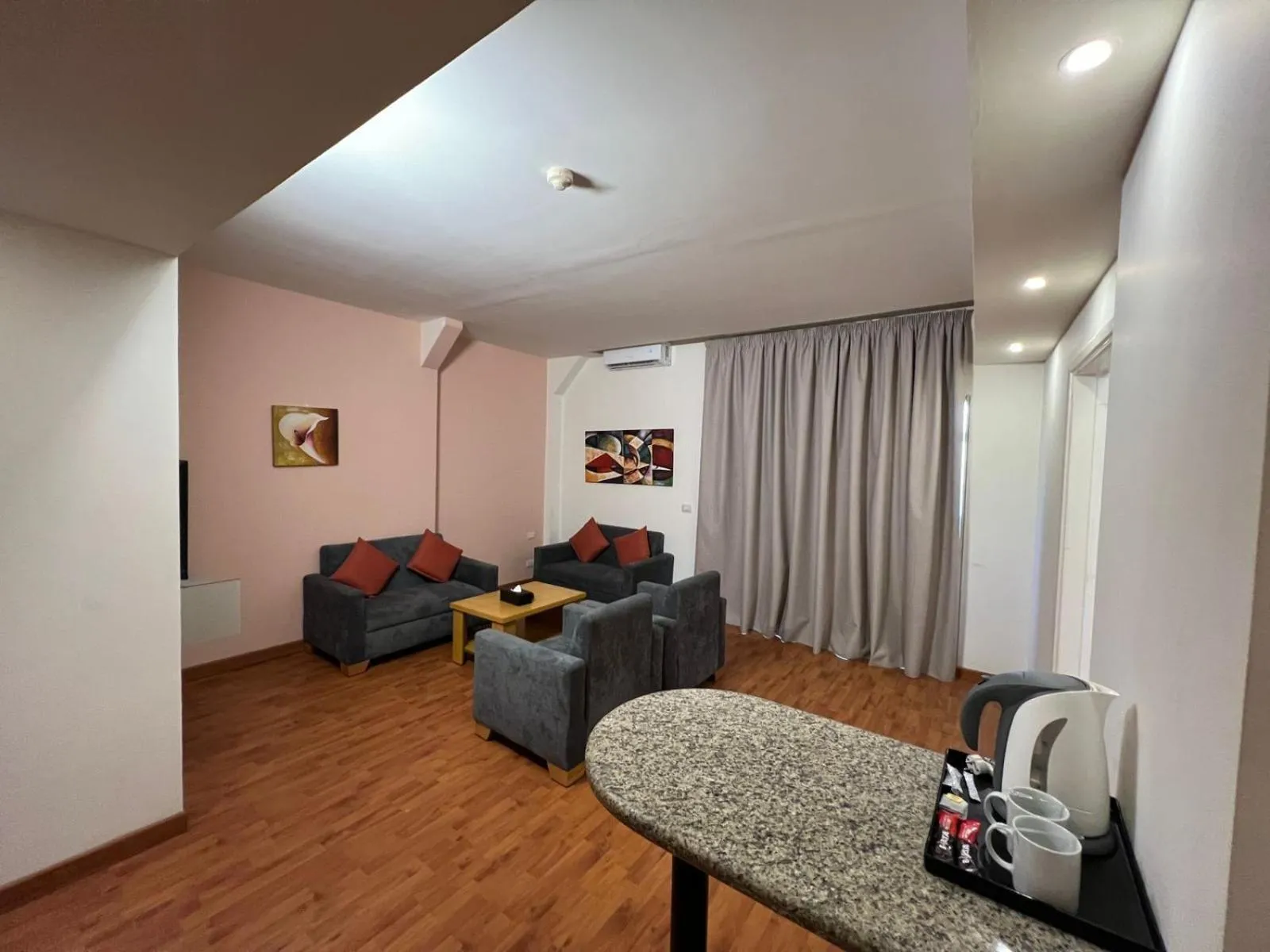 Photo of the whole room in Manara Riva Suites