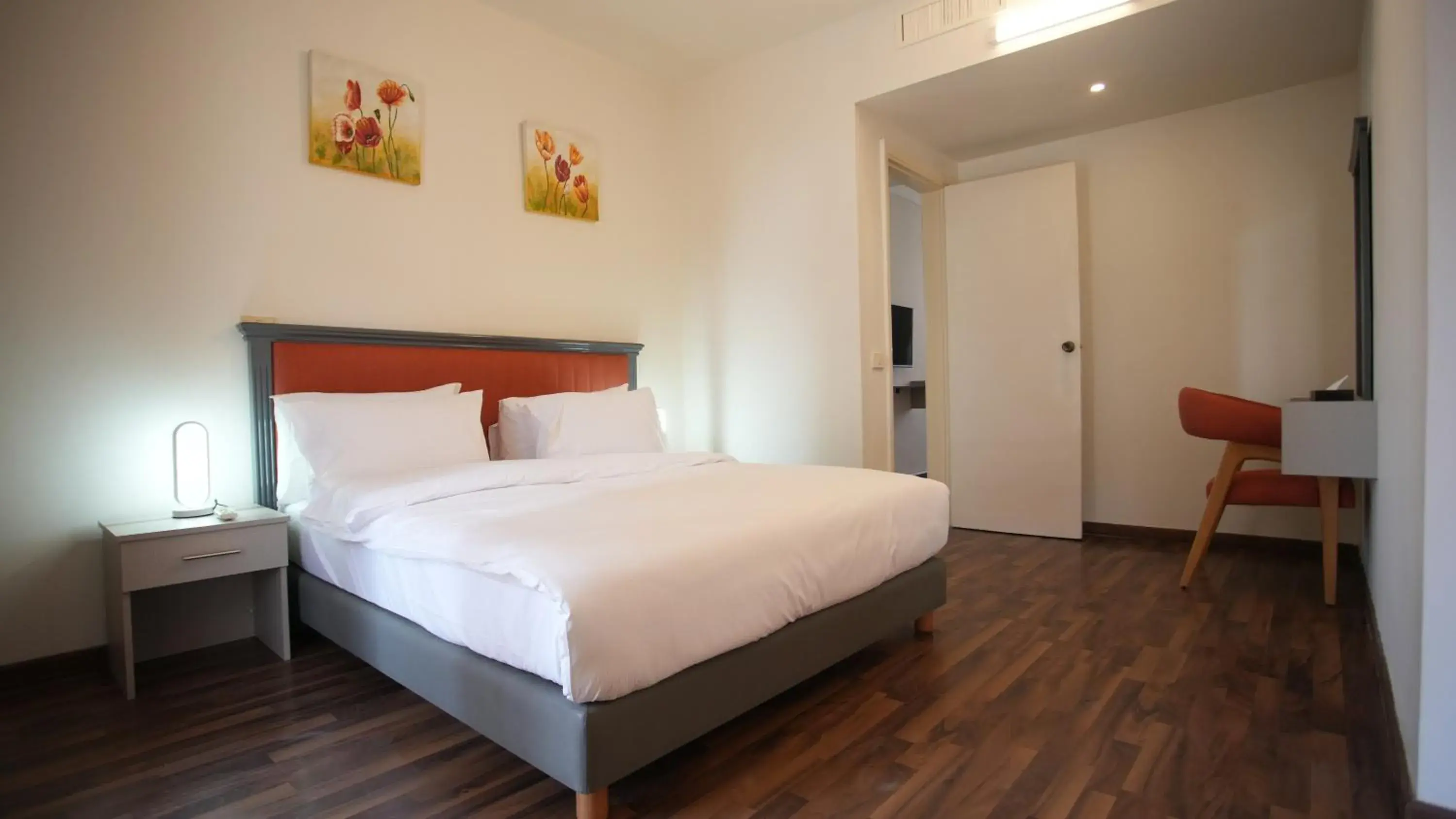 Three-Bedroom Suite in Manara Riva Suites Three-Bedroom Suite in Manara Riva Suites