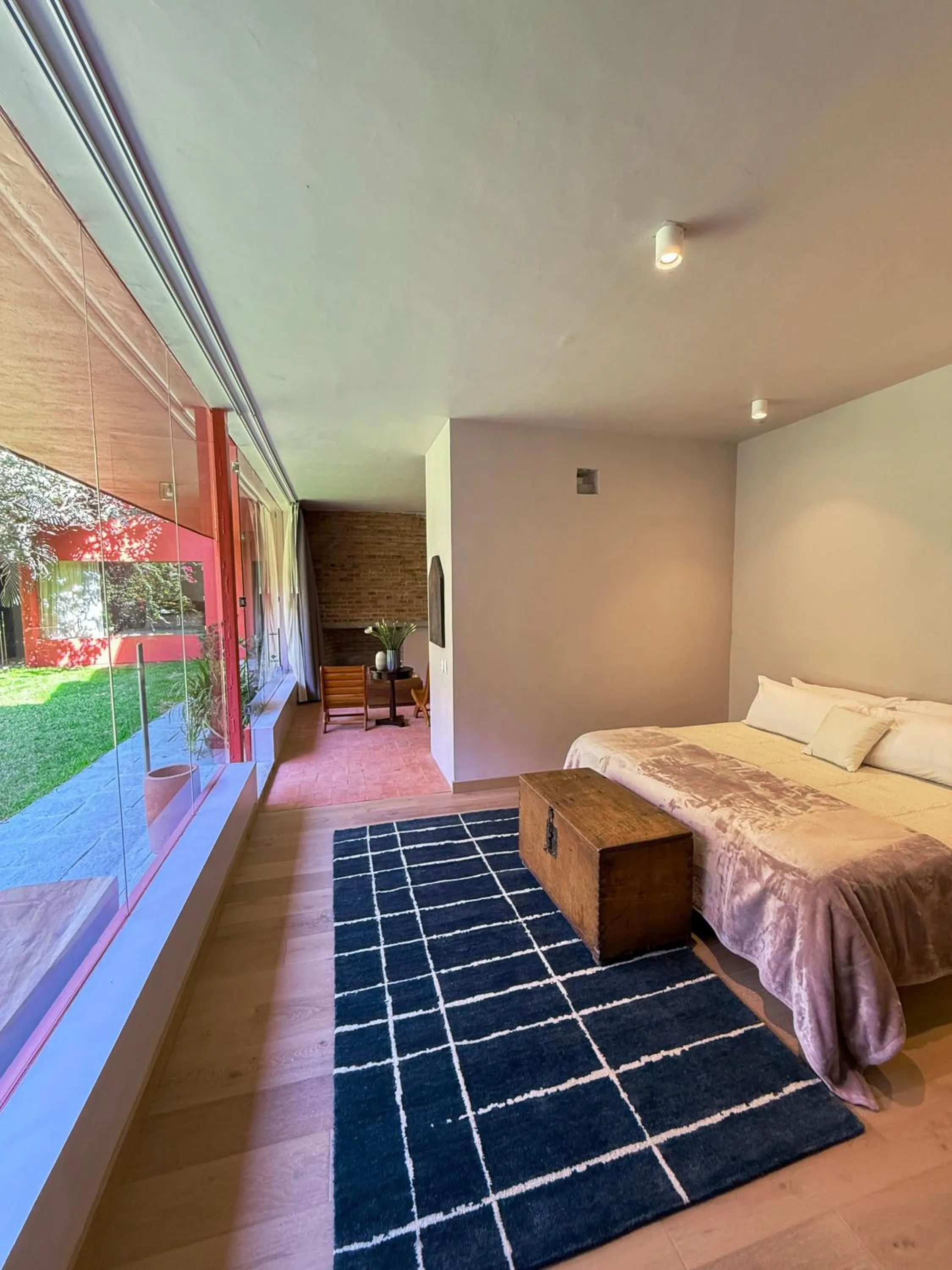 Patio, Bed in Parque Juan Diego