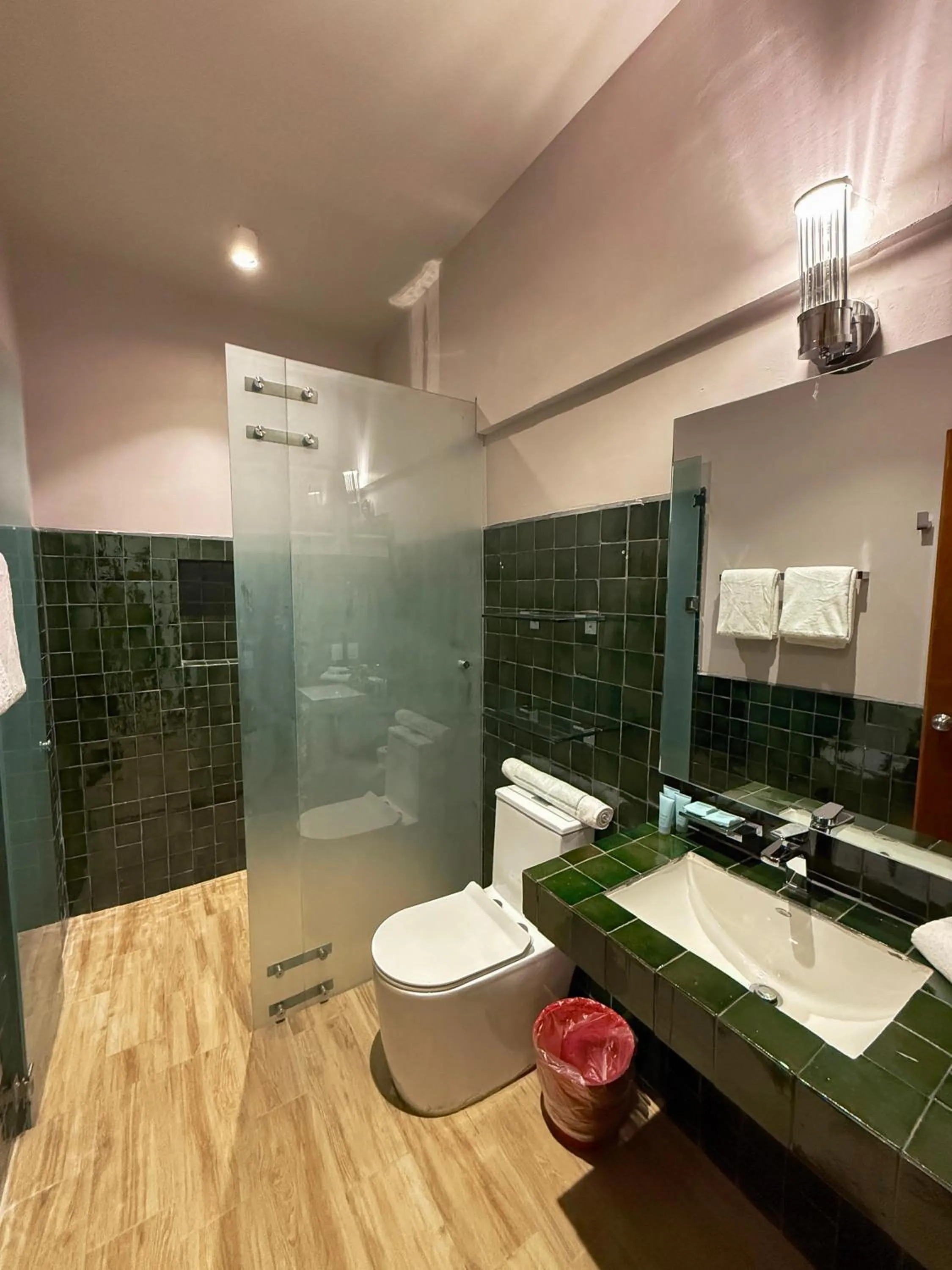 Bathroom in Parque Juan Diego