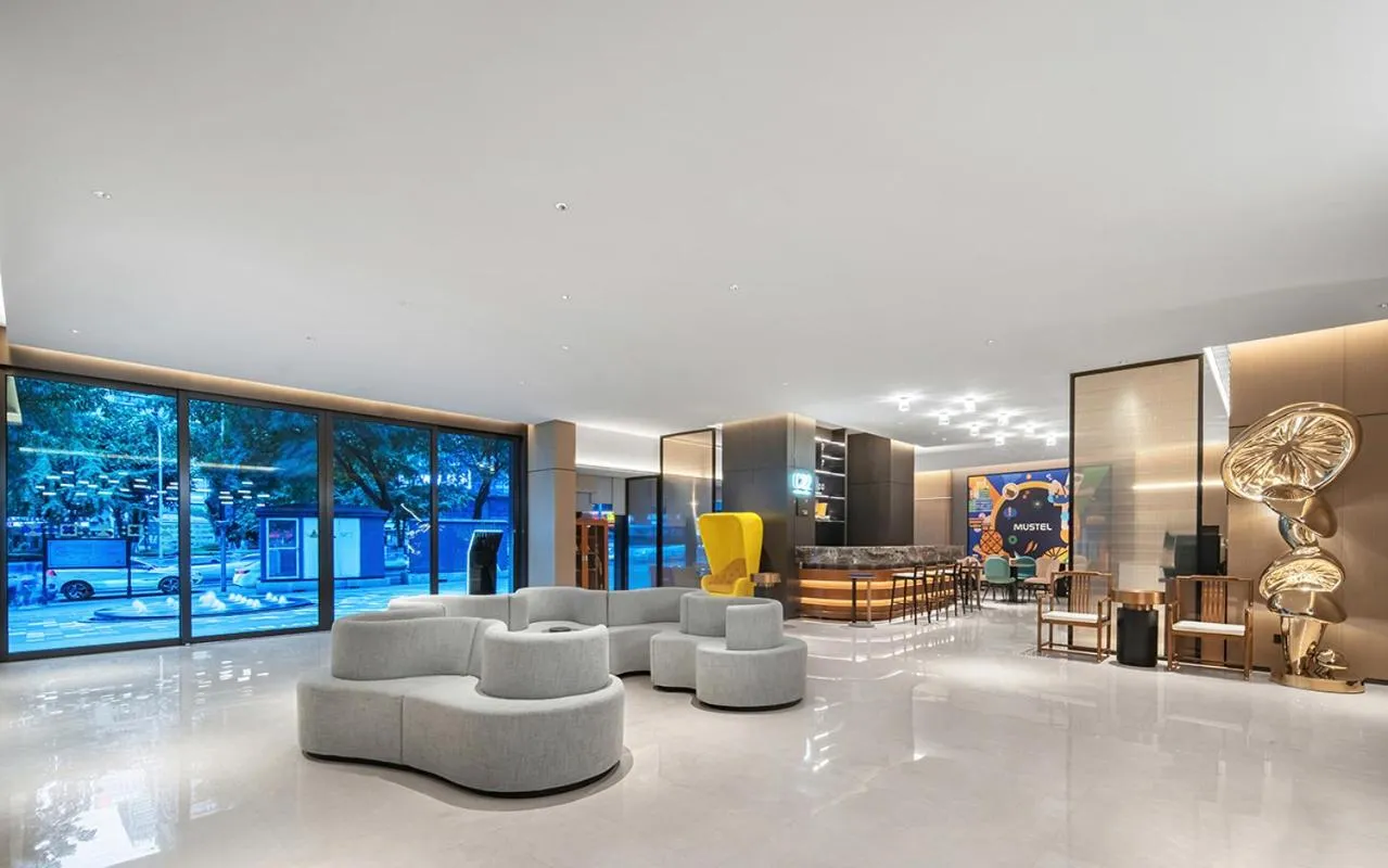 Communal lounge/ TV room in The Mustel Hotel Chongqing Hongyadong