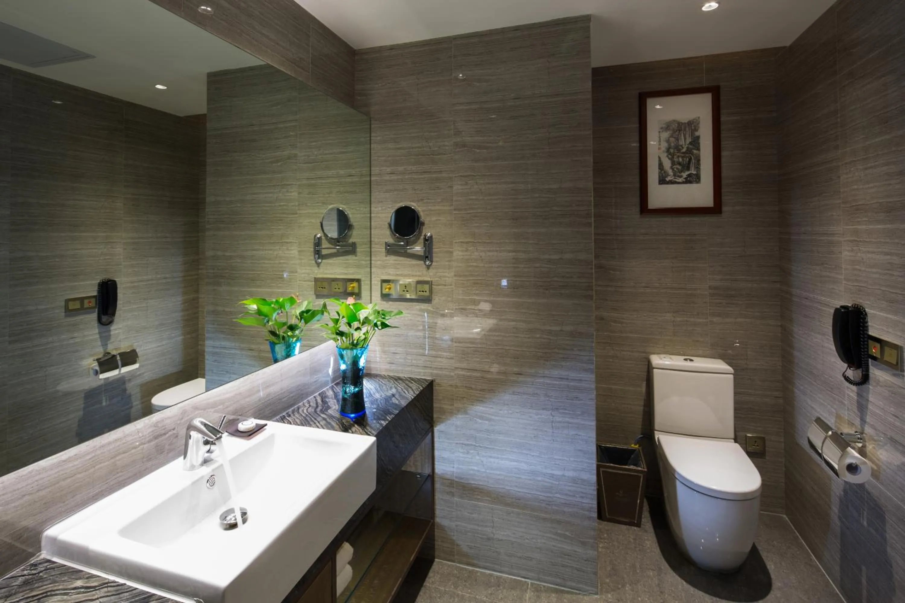 Toilet in Millennium Hotel Fuqing