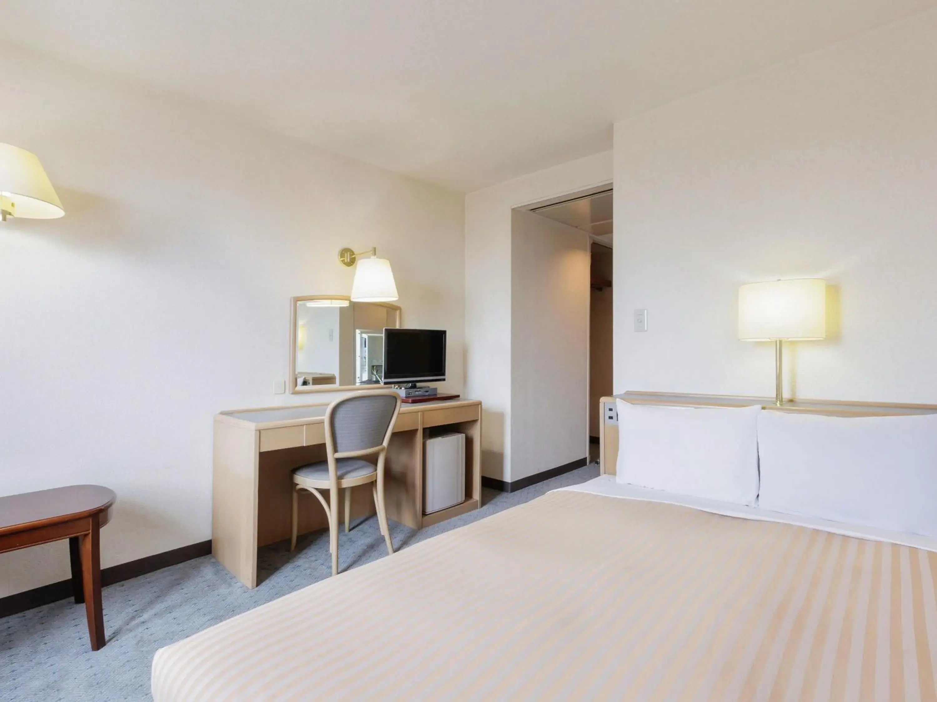 Photo of the whole room, Bed in FLEXSTAY INN Kashima Central Photo of the whole room, Bed in FLEXSTAY INN Kashima Central