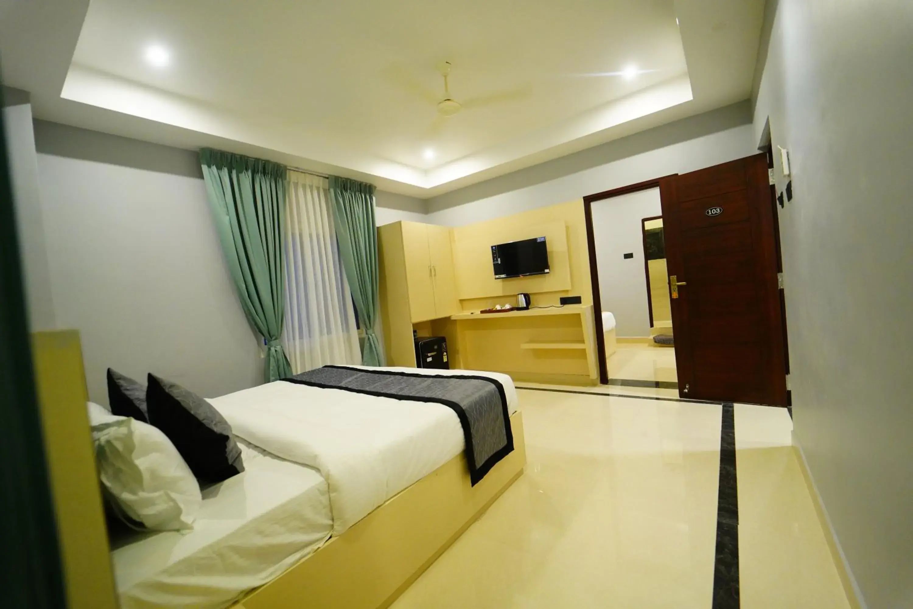 Bed in Hotel Ishta Bed in Hotel Ishta