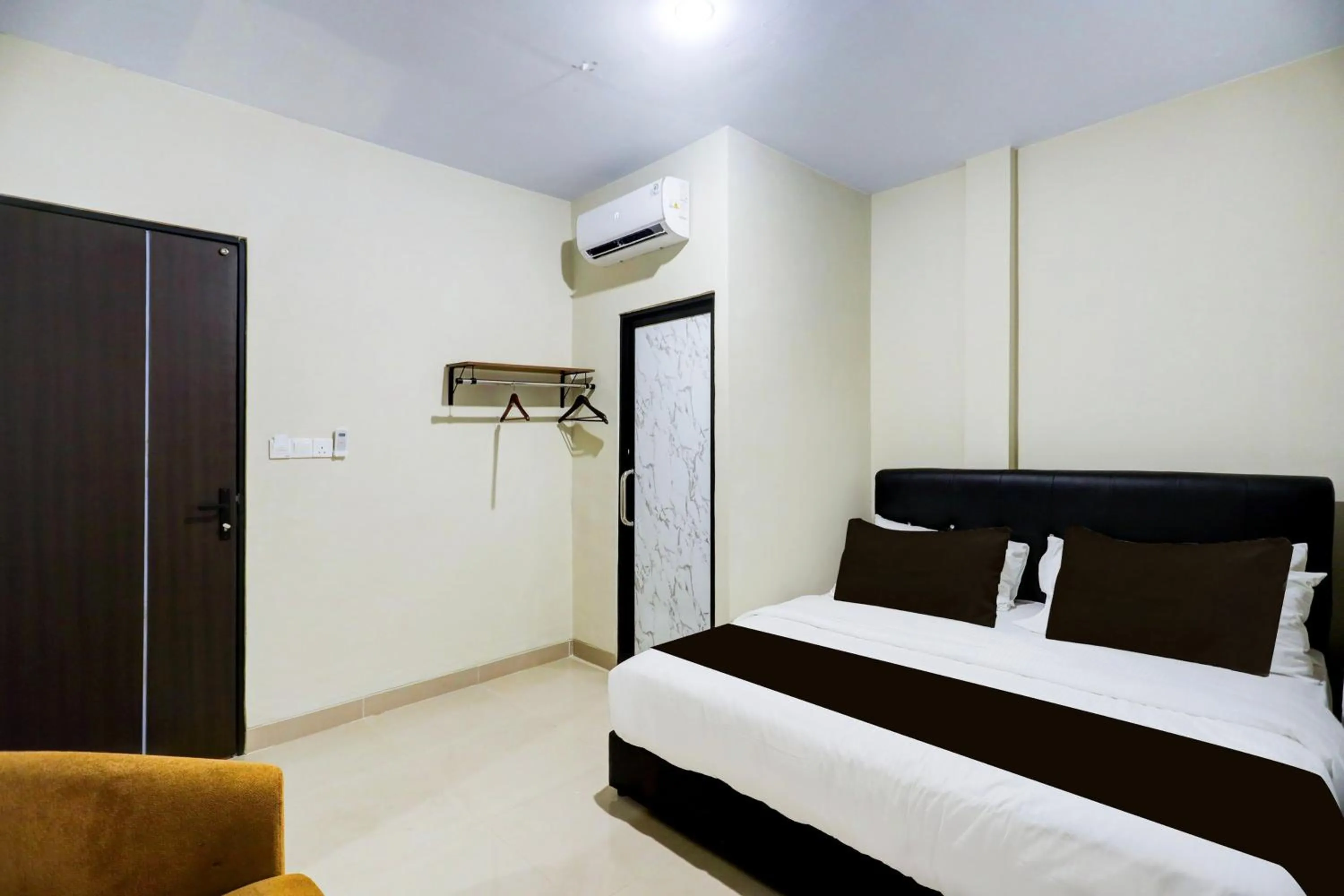 Bedroom, Bed in Collection O Waterfront City Near Unrika Formerly Dory Inn