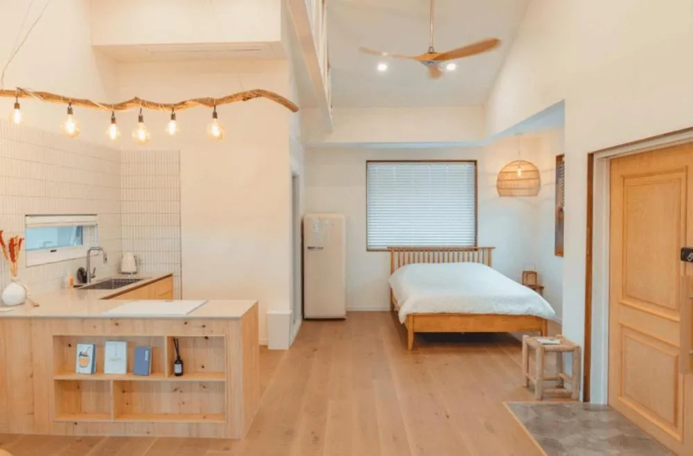 Bed in Yangyang Staydaro