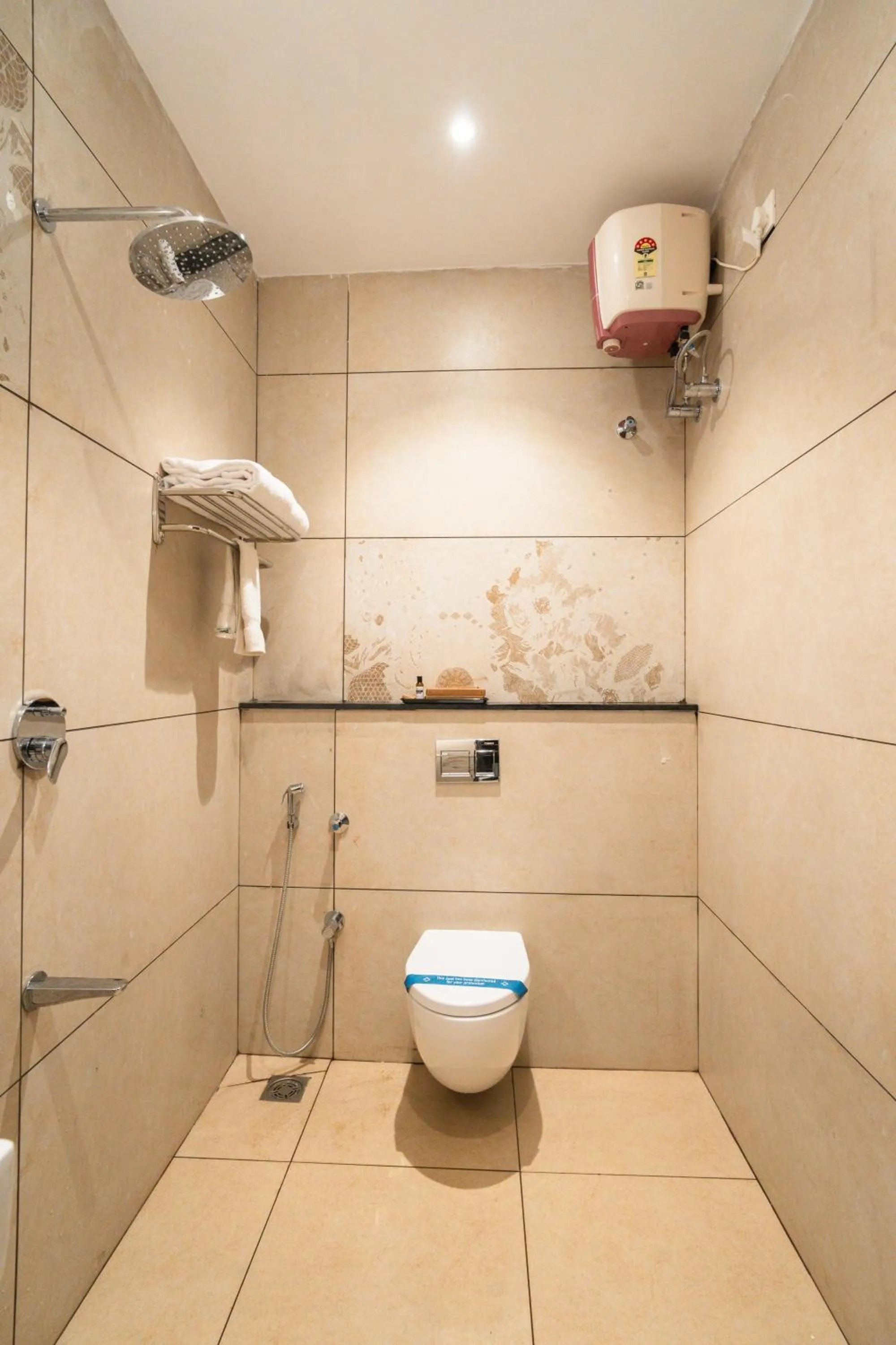 Bathroom in MGM Whispering Meadows Yelagiri