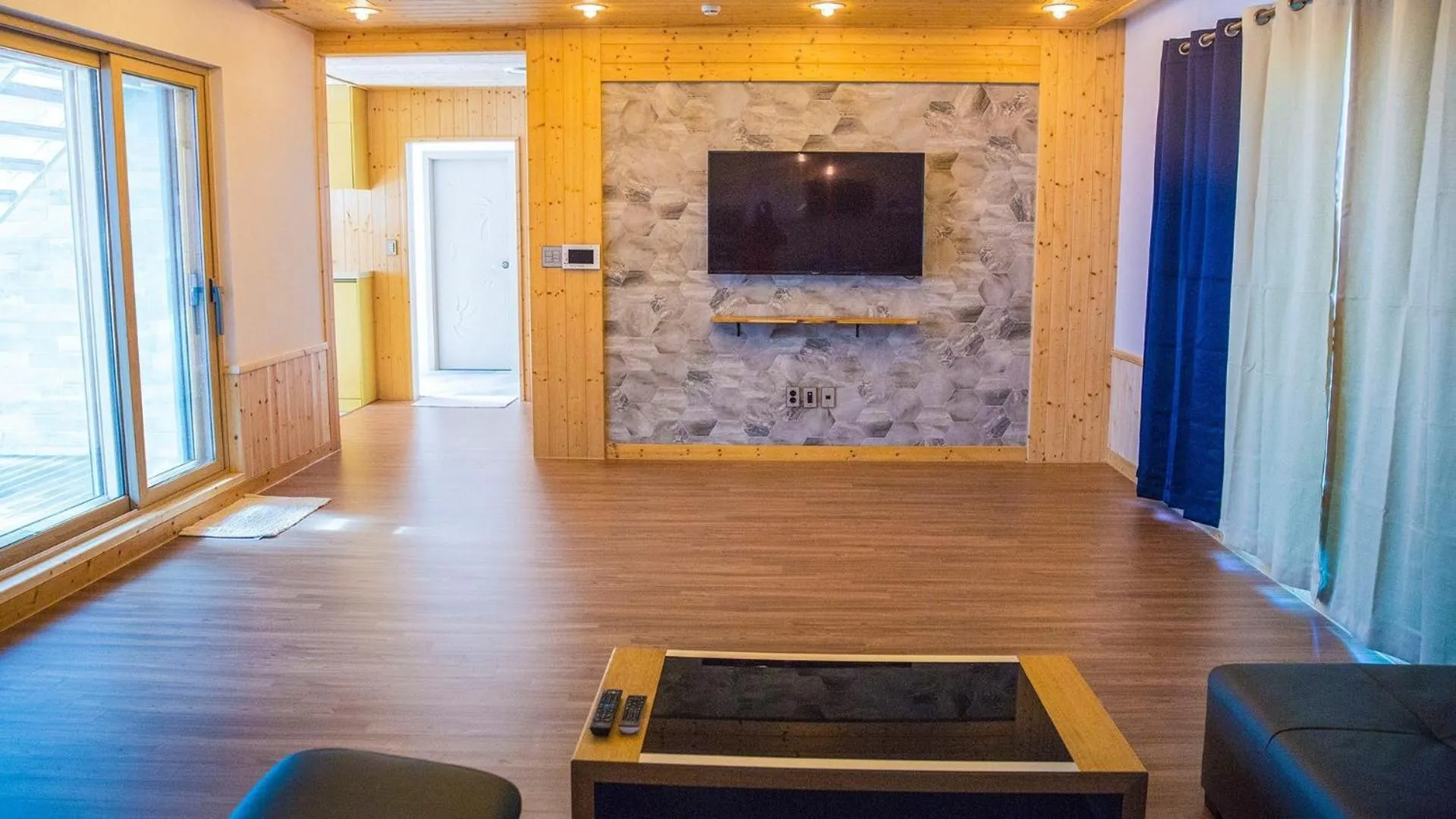 Gapyeong Pinepino Poolvilla