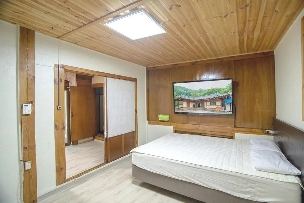 Bed in Pyeongchang Songnim Private Pension