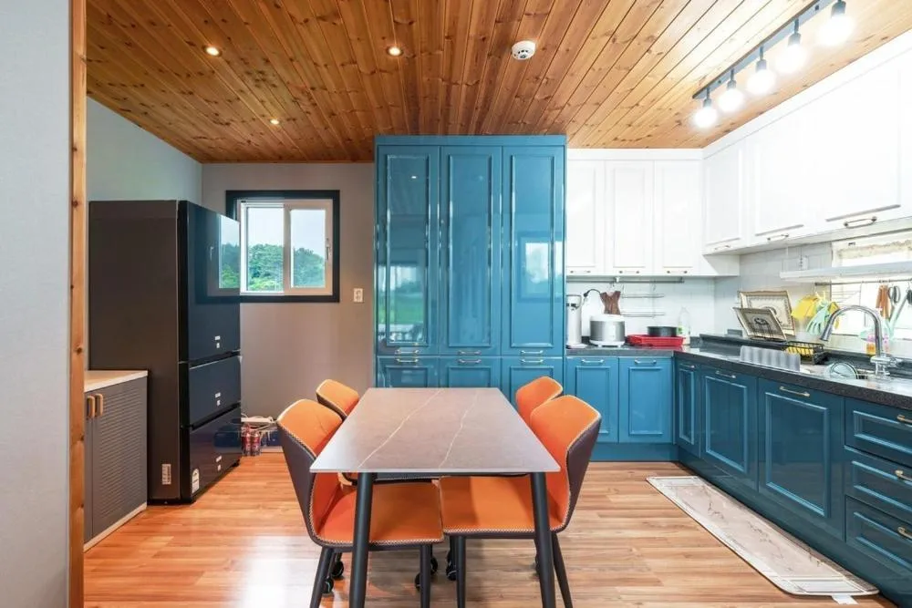 Gangneung Spring Private House