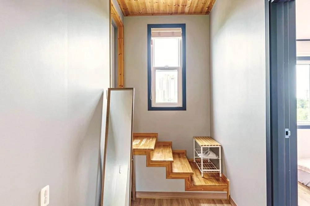 Gangneung Spring Private House