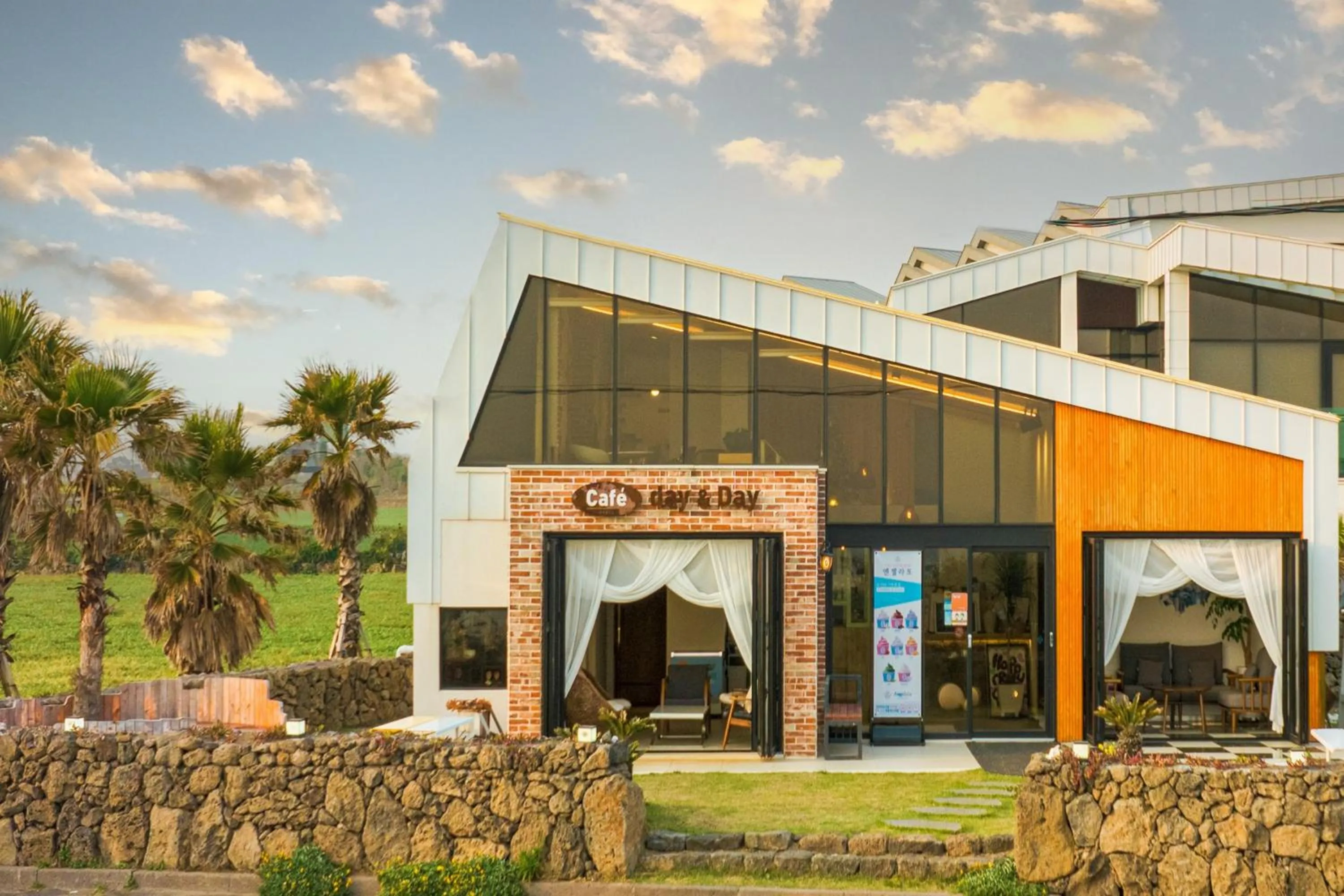 Daejung Secret Gennie Poolvilla