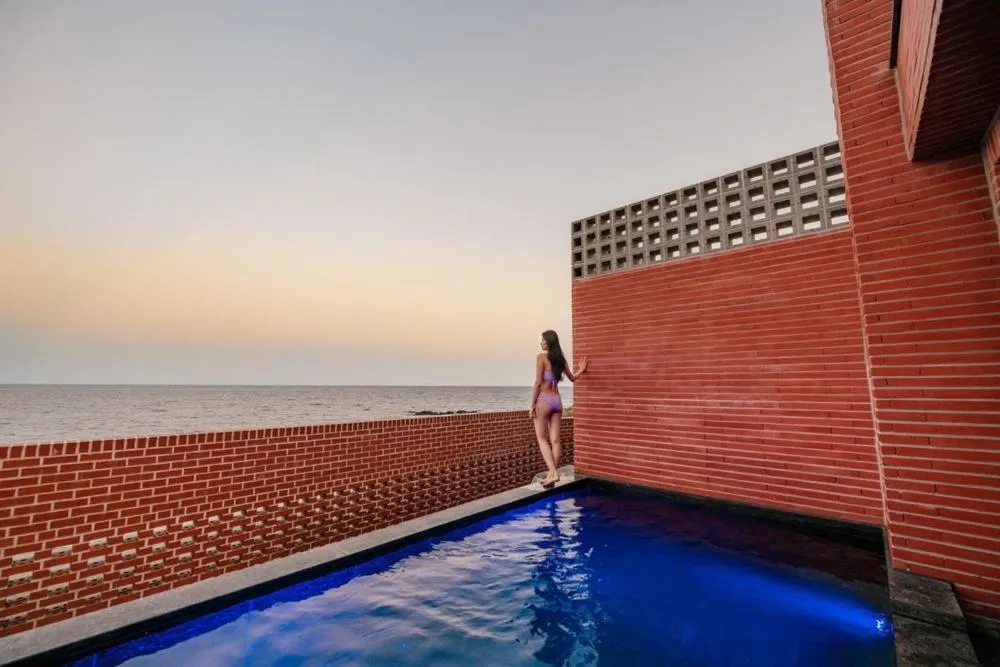 Pohang Case Poolvilla