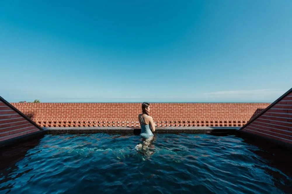 Pohang Case Poolvilla